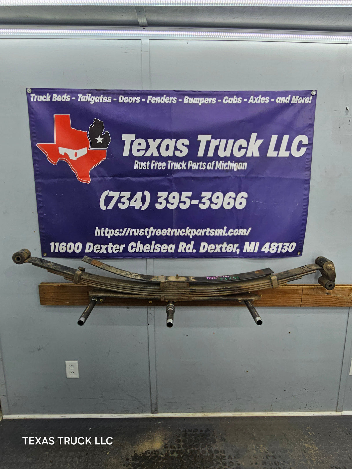 2008-2010 Ford F250 F350 Super Duty Rear Leaf Spring with overload, 1 spring pack