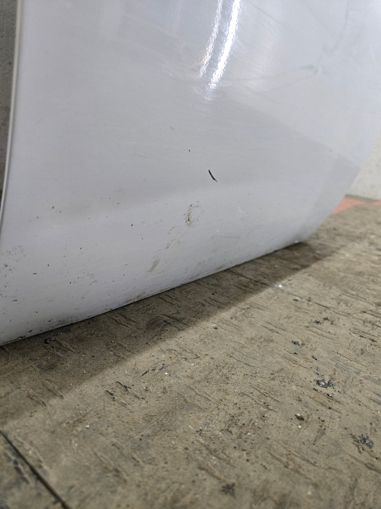 2008-2016 Ford Super Duty F250 F350 F450 F550 RH Extended Cab Passenger Side Rear Door - Oxford White