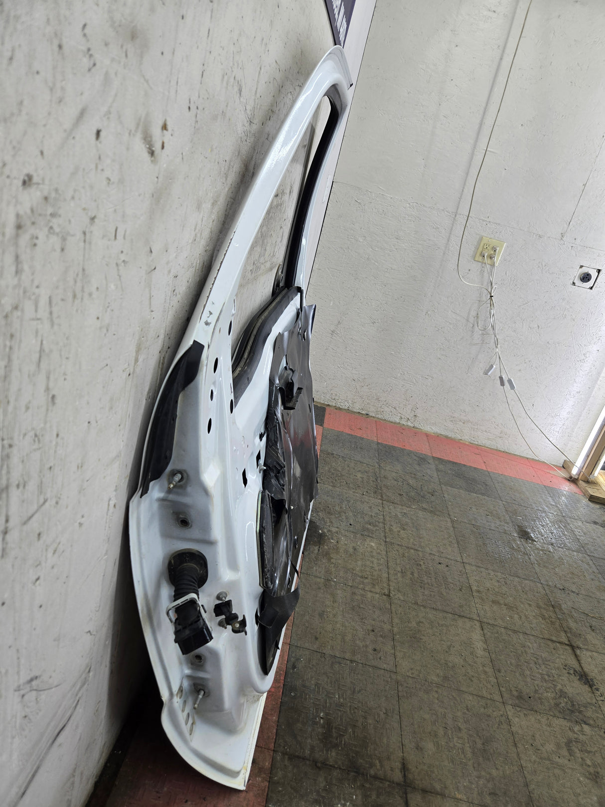 2012-2016 Ford Super Duty Passenger Side Front Door RH F250 F350 F450 F550 - Oxford White