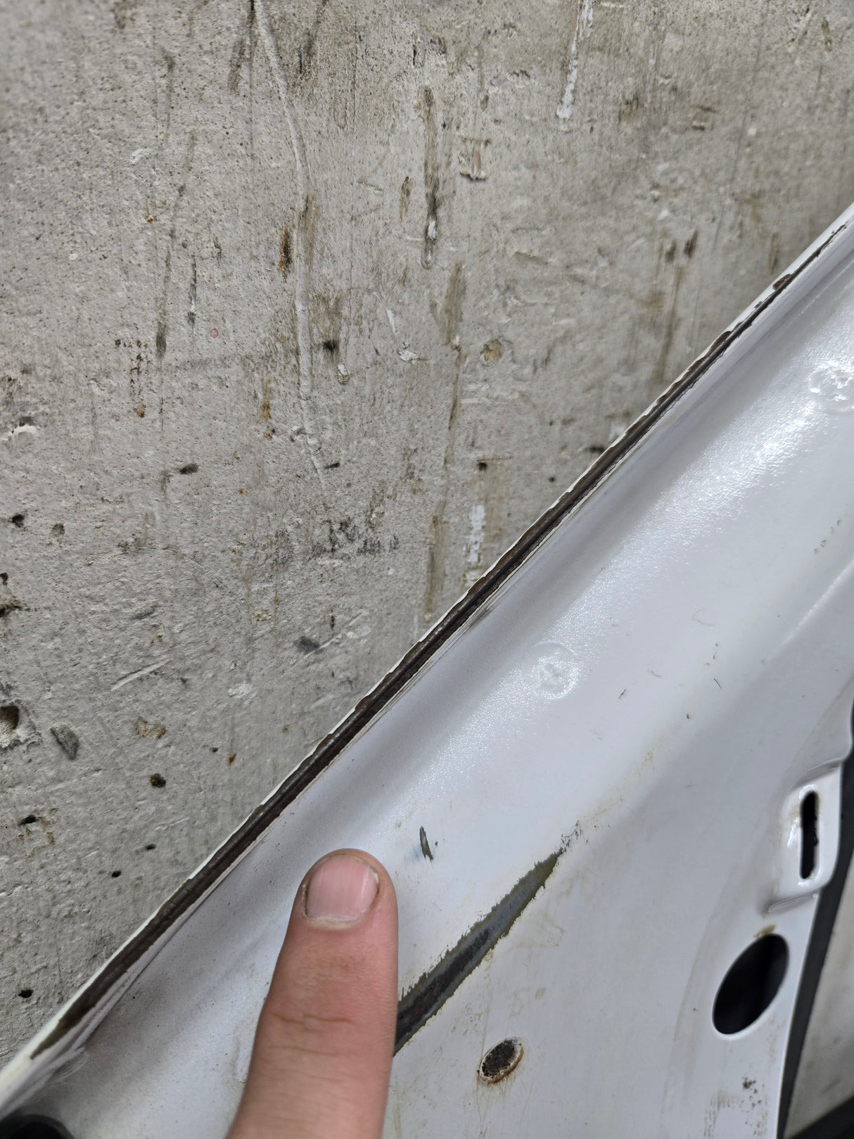 2012-2016 Ford Super Duty Passenger Side Front Door RH F250 F350 F450 F550 - Oxford White