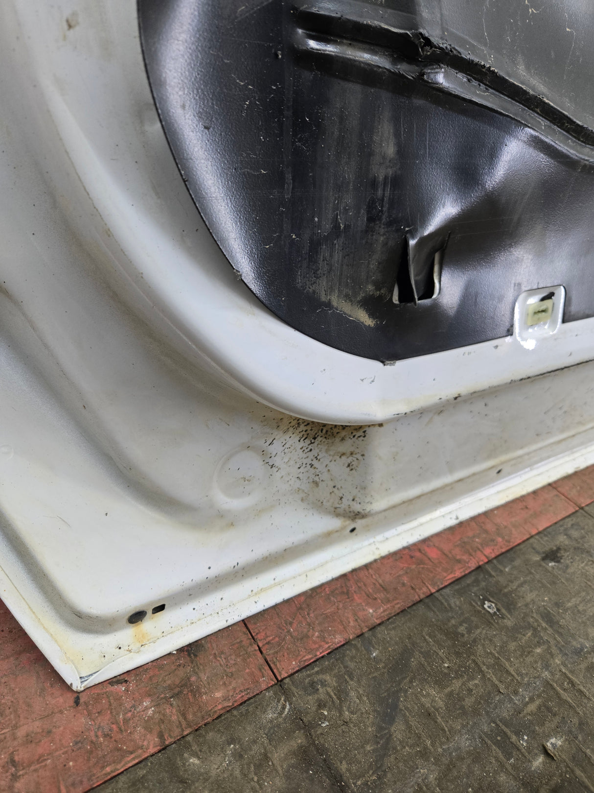 2012-2016 Ford Super Duty Passenger Side Front Door RH F250 F350 F450 F550 - Oxford White