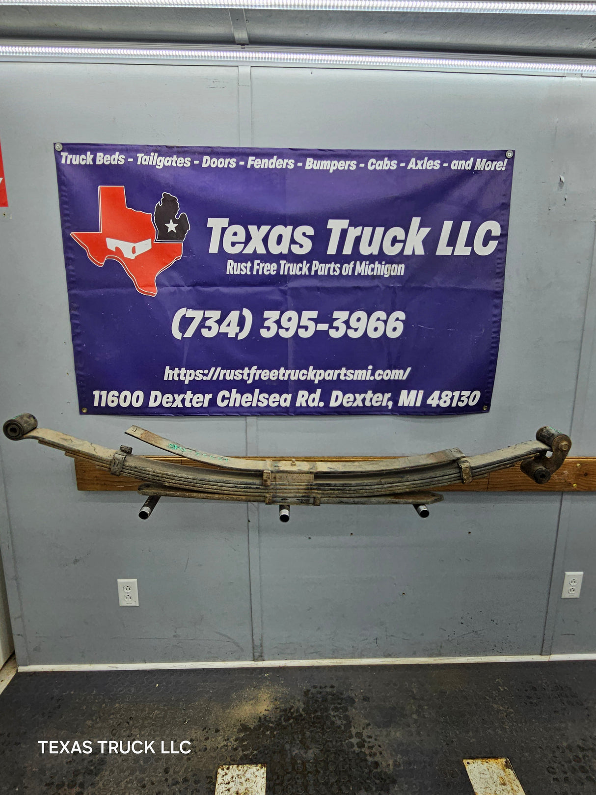 2008-2010 Ford F250 F350 Super Duty Rear Leaf Spring with overload, 1 spring pack
