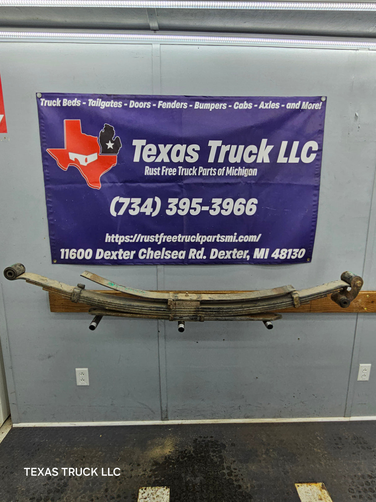 2008-2010 Ford F250 F350 Super Duty Rear Leaf Spring with overload, 1 spring pack