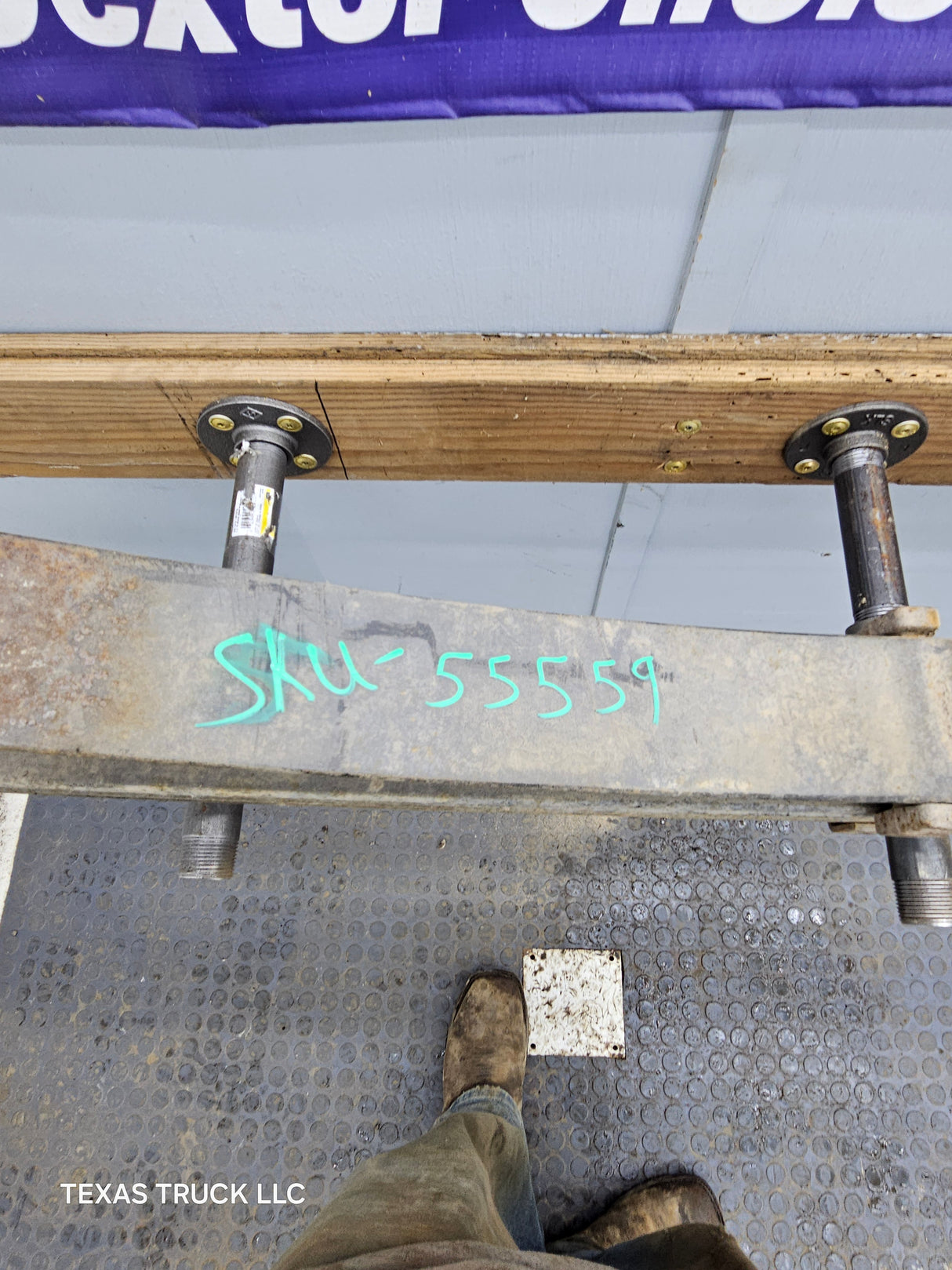 2008-2010 Ford F250 F350 Super Duty Rear Leaf Spring with overload, 1 spring pack