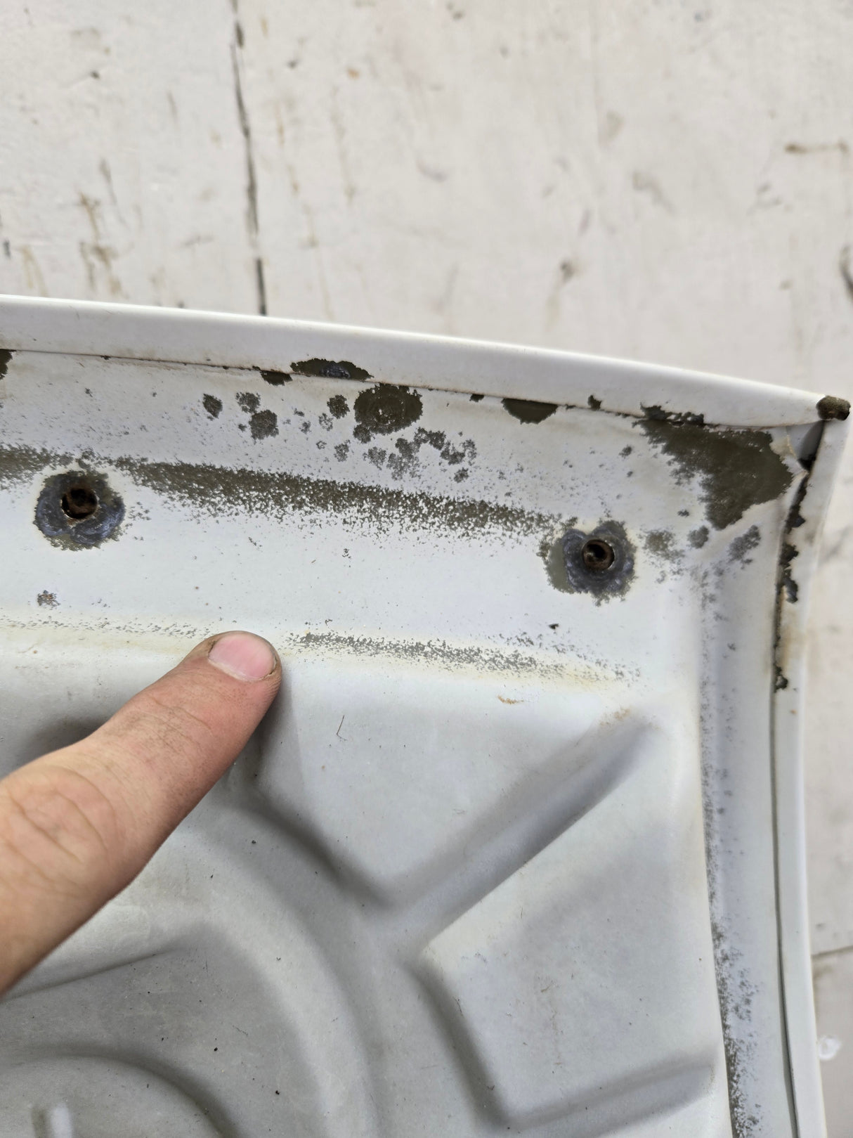 2004-2011 Ford Ranger Hood - White OEM