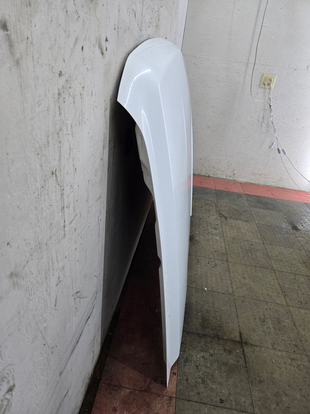 2007-2013 Chevrolet Silverado 1500 2500 Hood - White