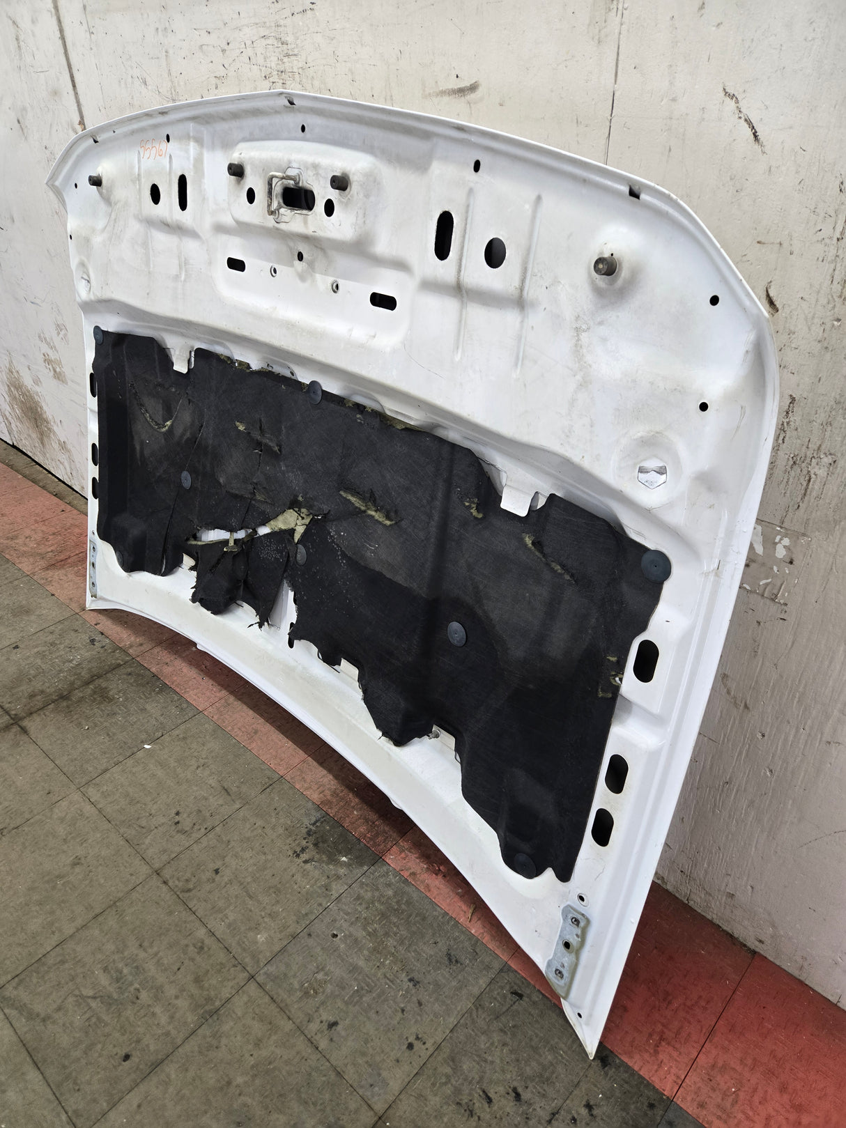 2007-2013 Chevrolet Silverado 1500 2500 Hood - White