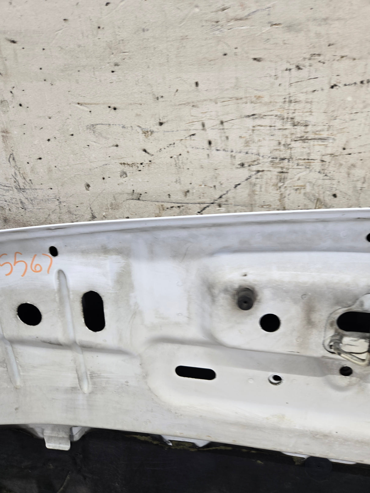 2007-2013 Chevrolet Silverado 1500 2500 Hood - White