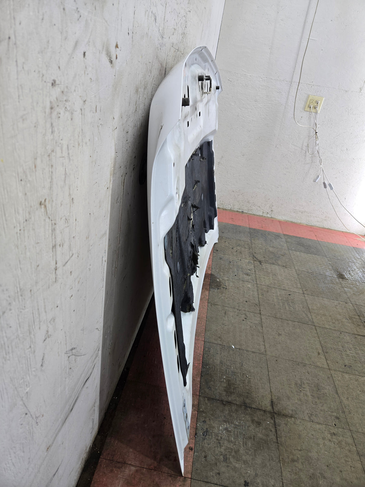 2007-2013 Chevrolet Silverado 1500 2500 Hood - White