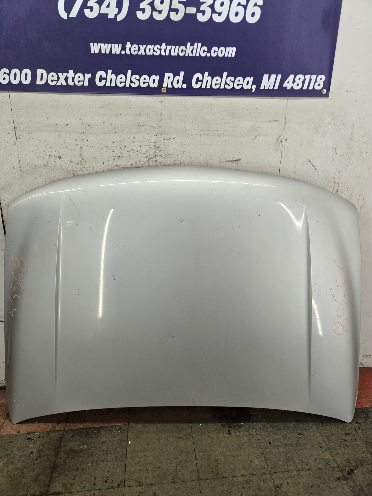 1999-2006 GMC Sierra 1500 2500 3500 Hood - Pewter