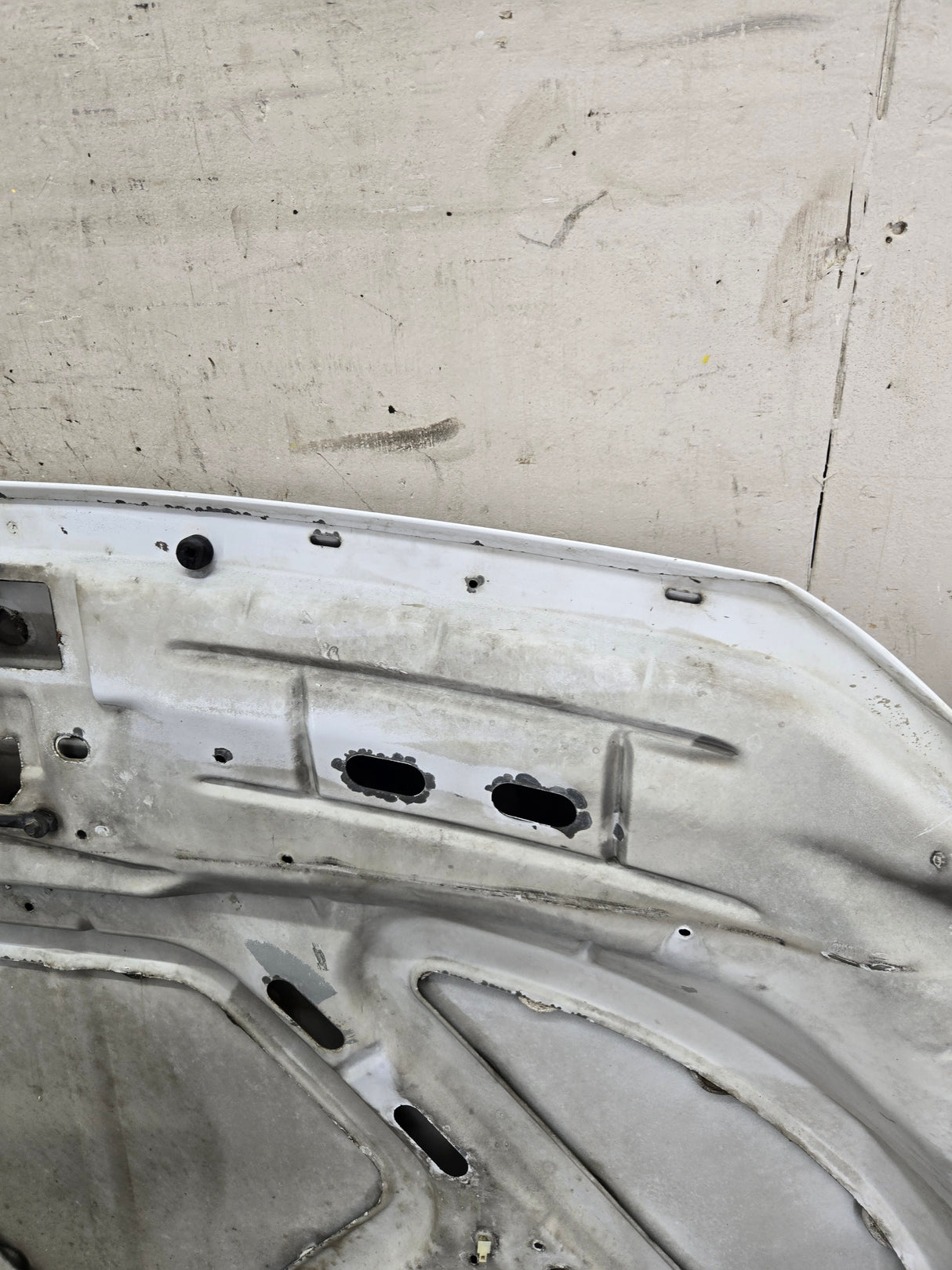 1999-2007 Ford Super Duty Hood F250 F350 F450 F550 - Oxford White