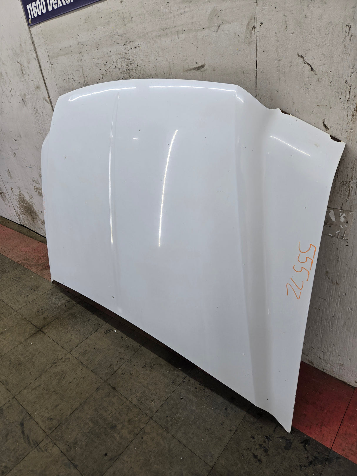 1999-2007 Ford Super Duty Hood F250 F350 F450 F550 - Oxford White