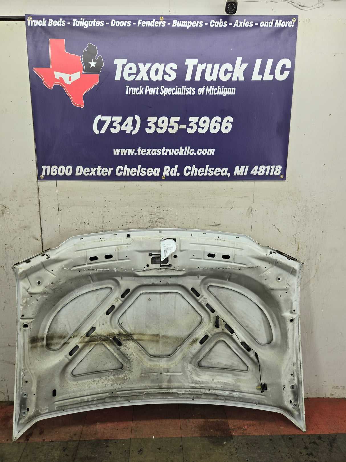 1999-2007 Ford Super Duty Hood F250 F350 F450 F550 - Oxford White