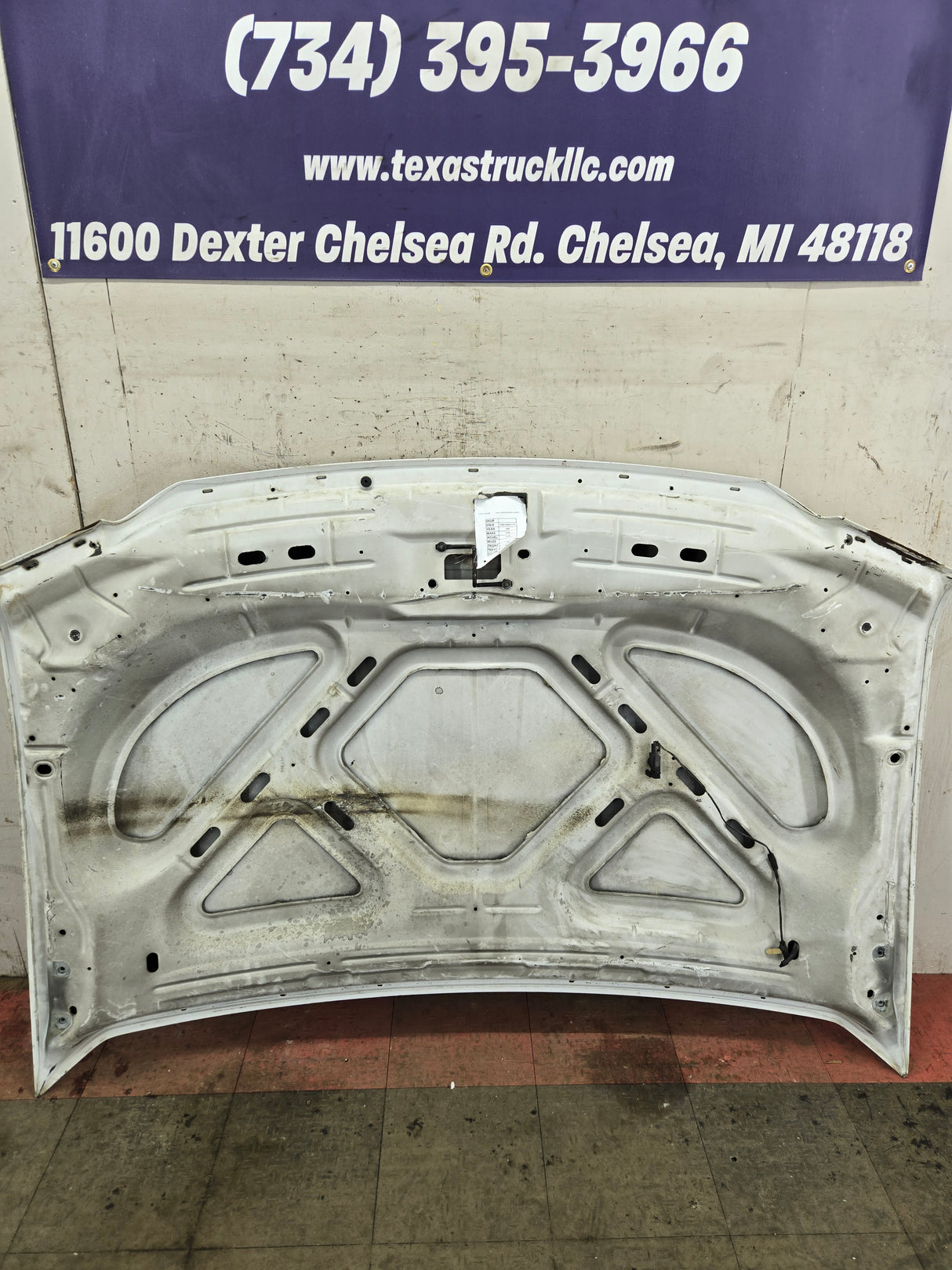 1999-2007 Ford Super Duty Hood F250 F350 F450 F550 - Oxford White