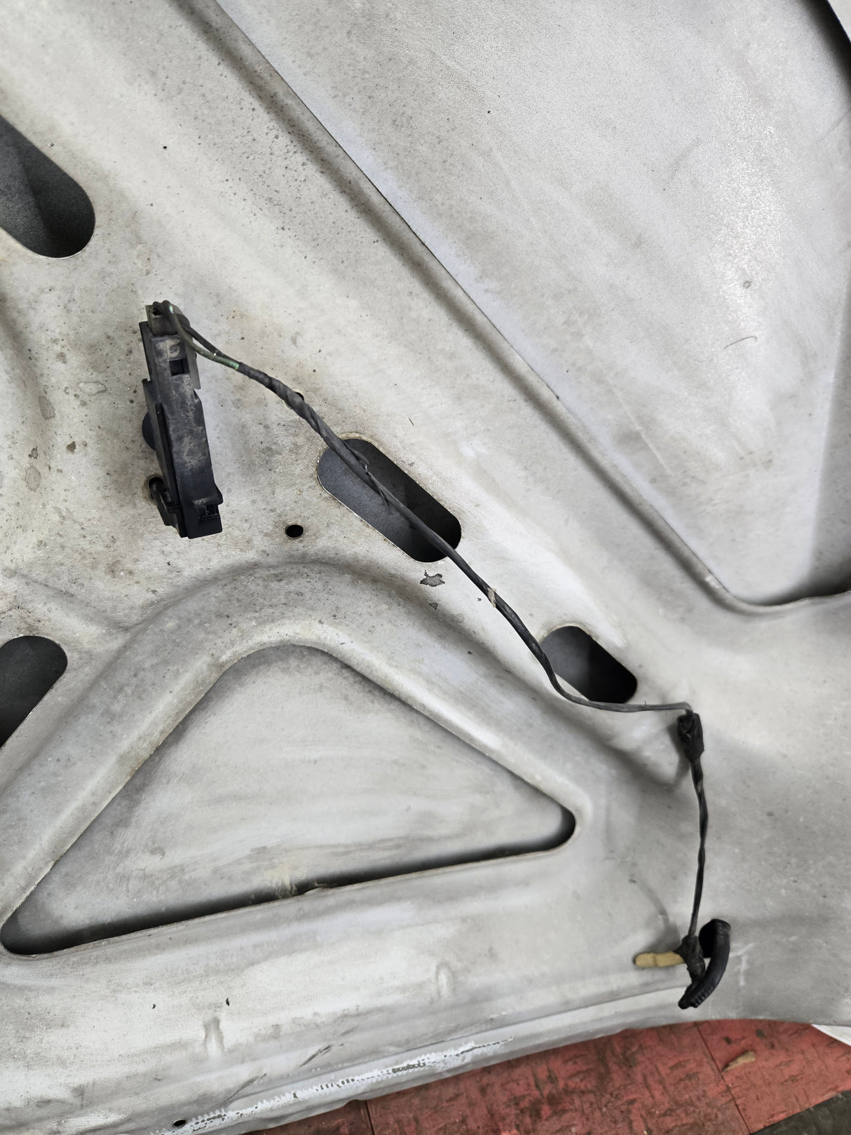 1999-2007 Ford Super Duty Hood F250 F350 F450 F550 - Oxford White