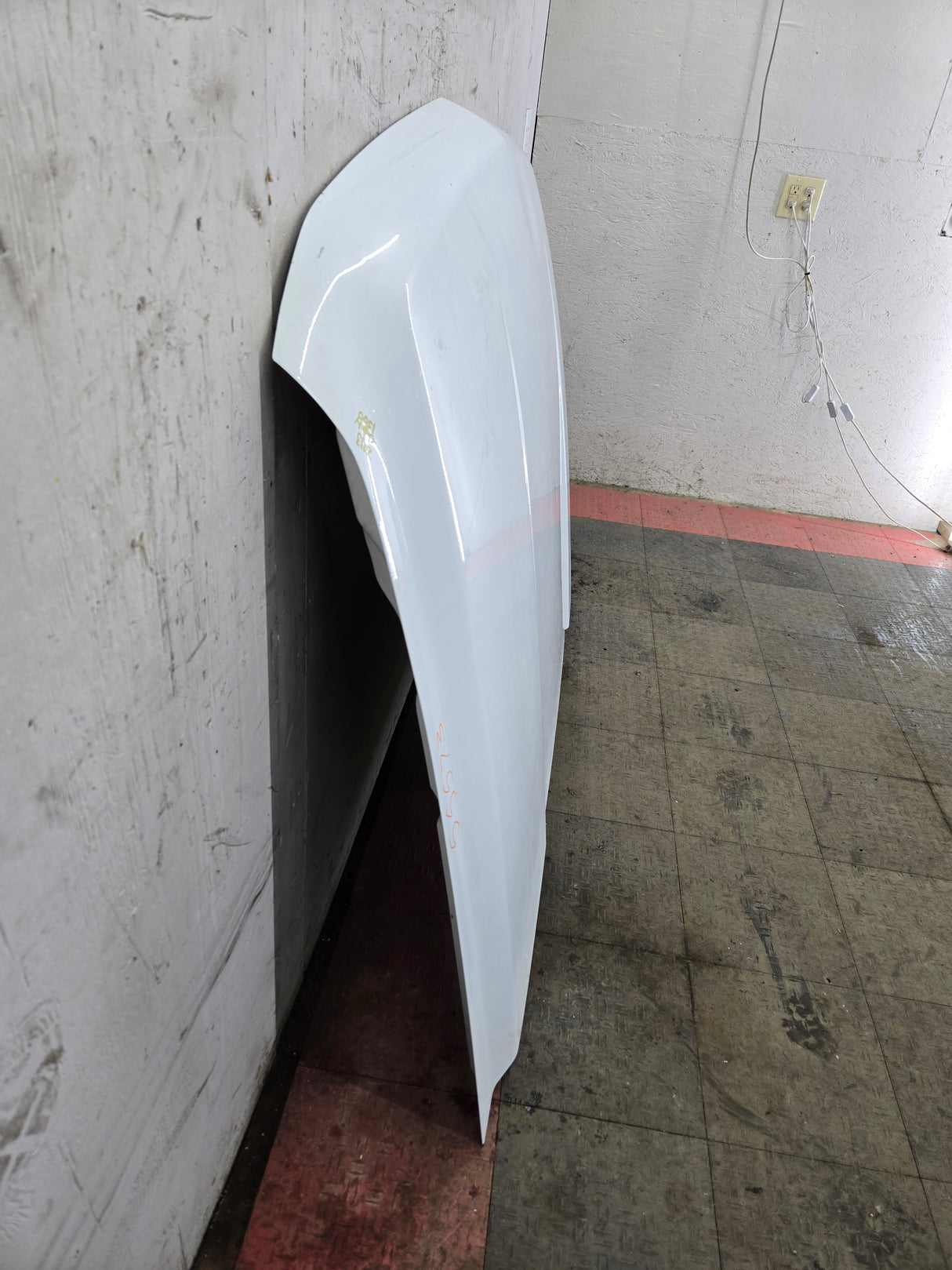 2007-2013 Chevrolet Silverado 1500 2500 Hood - White