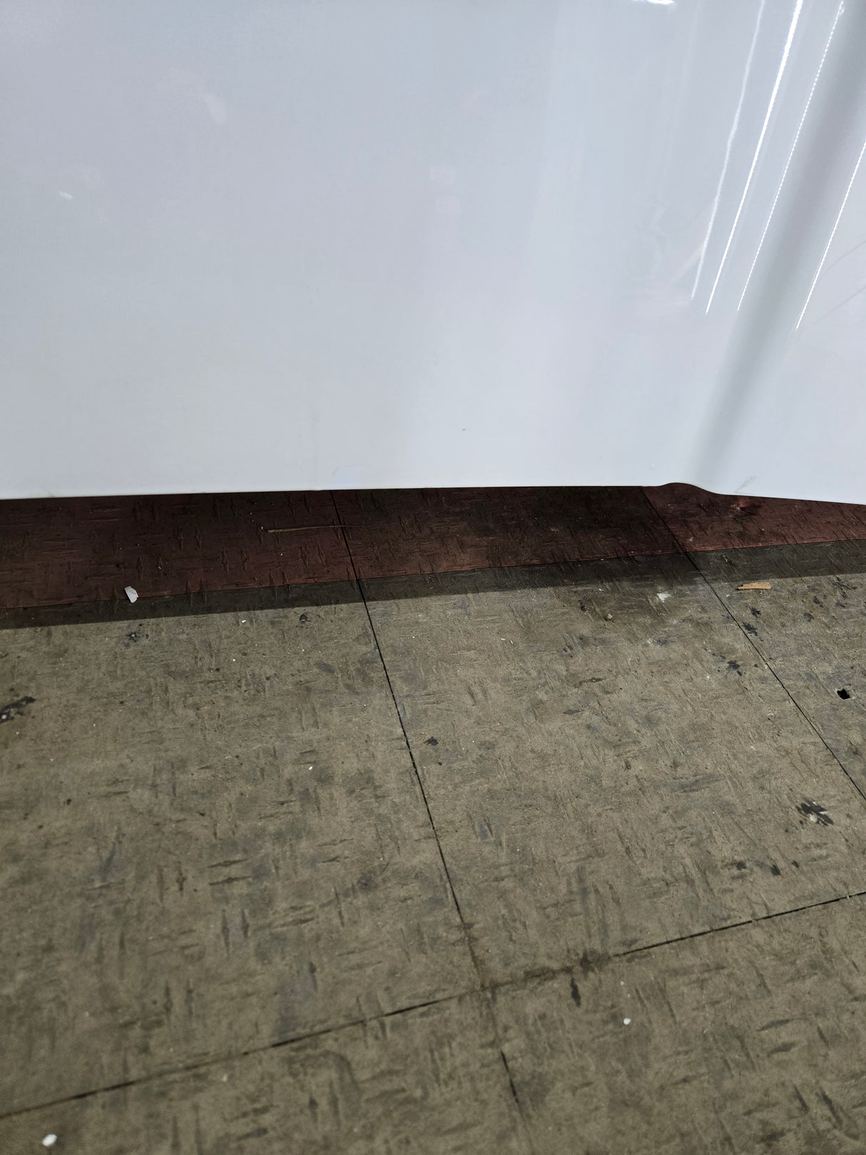 2007-2013 Chevrolet Silverado 1500 2500 Hood - White