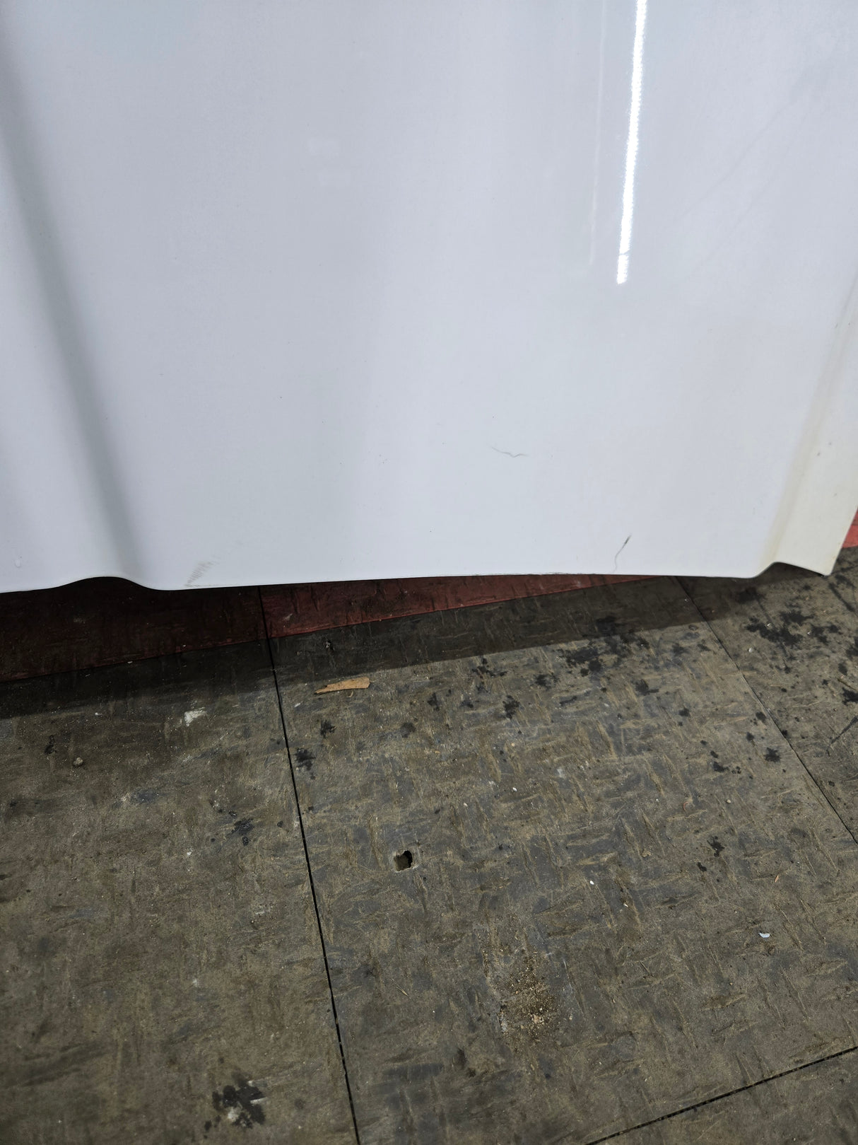 2007-2013 Chevrolet Silverado 1500 2500 Hood - White