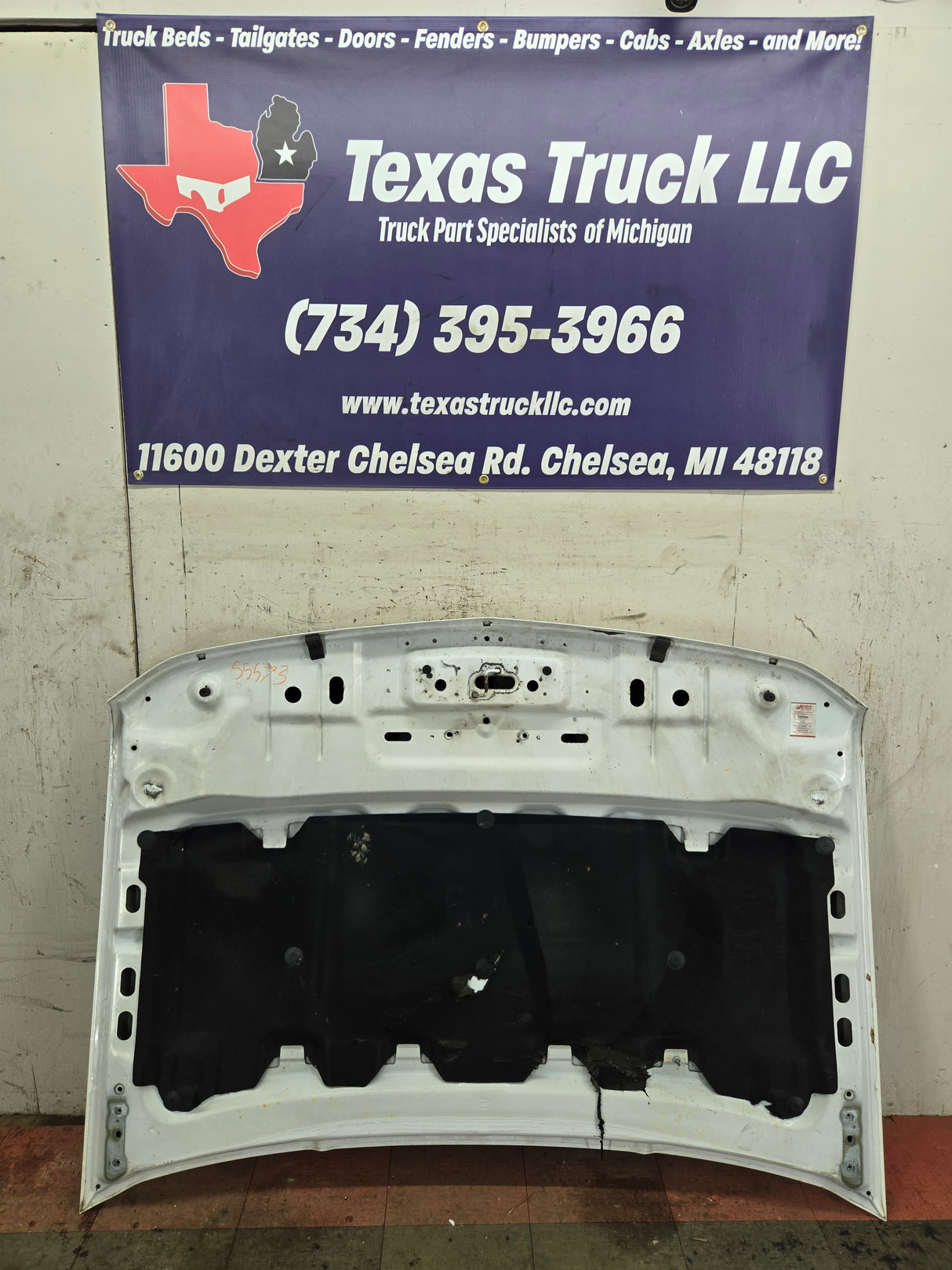 2007-2013 Chevrolet Silverado 1500 2500 Hood - White