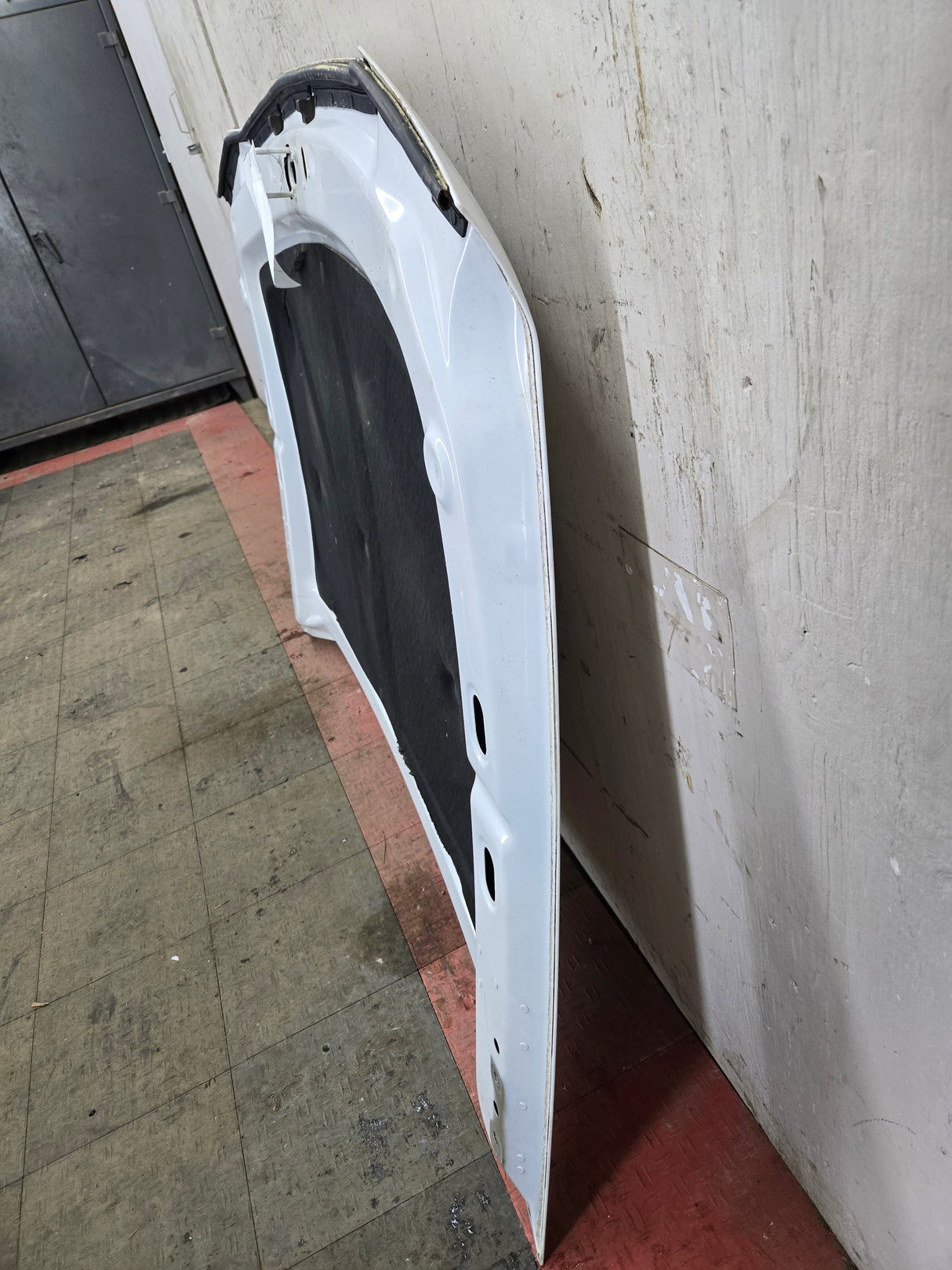 2016-2019 Chevrolet Silverado 1500 Hood - Summit White