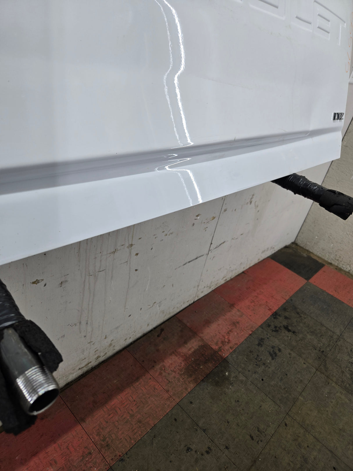 2019-2025 Chevrolet Silverado 2500 3500 Truck Tailgate Power Up/Down Shell *Damage