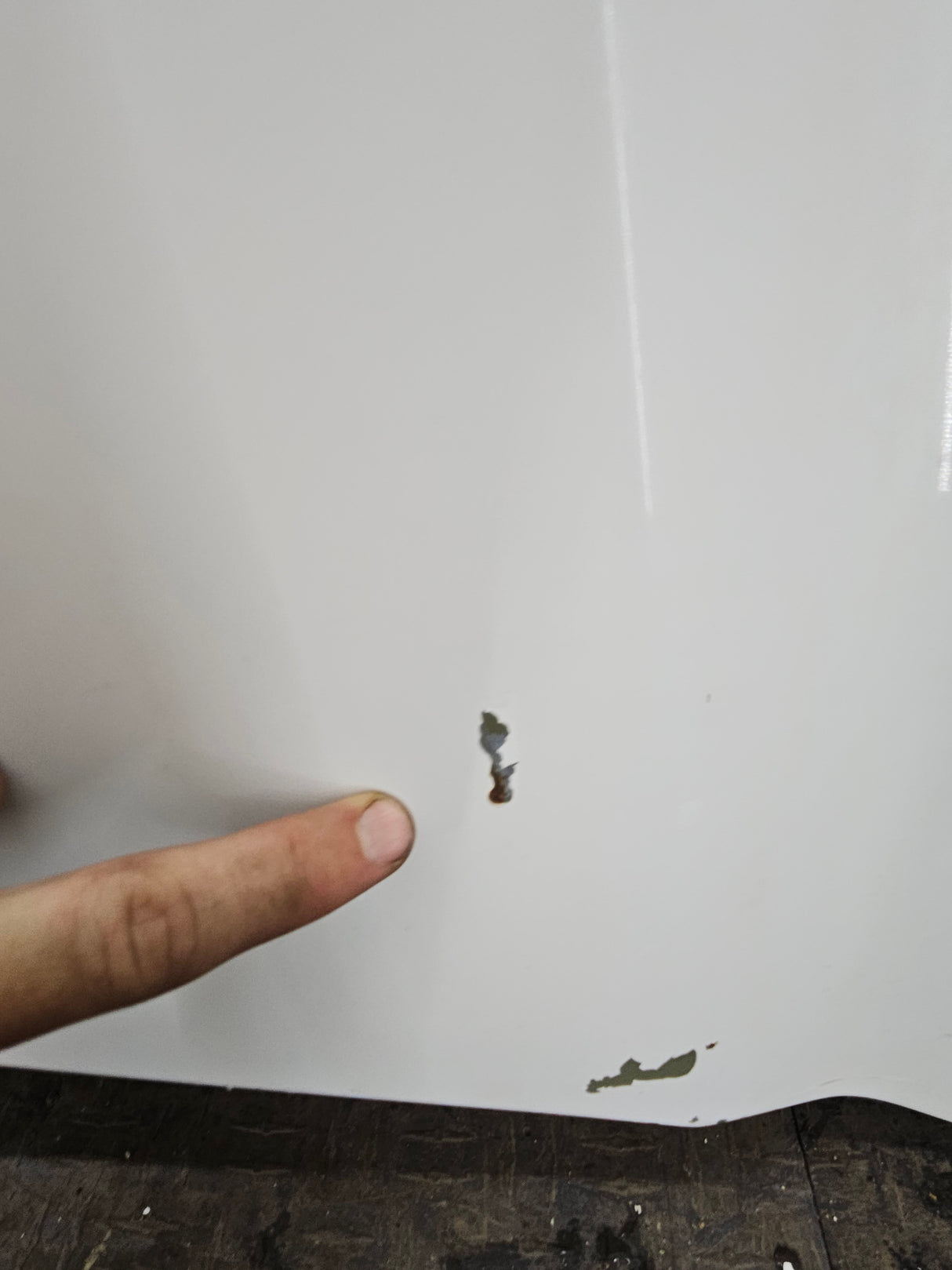 2003-2006 Chevrolet Silverado 1500 2500 'Cateye' Hood "Standard Line" - Summit White