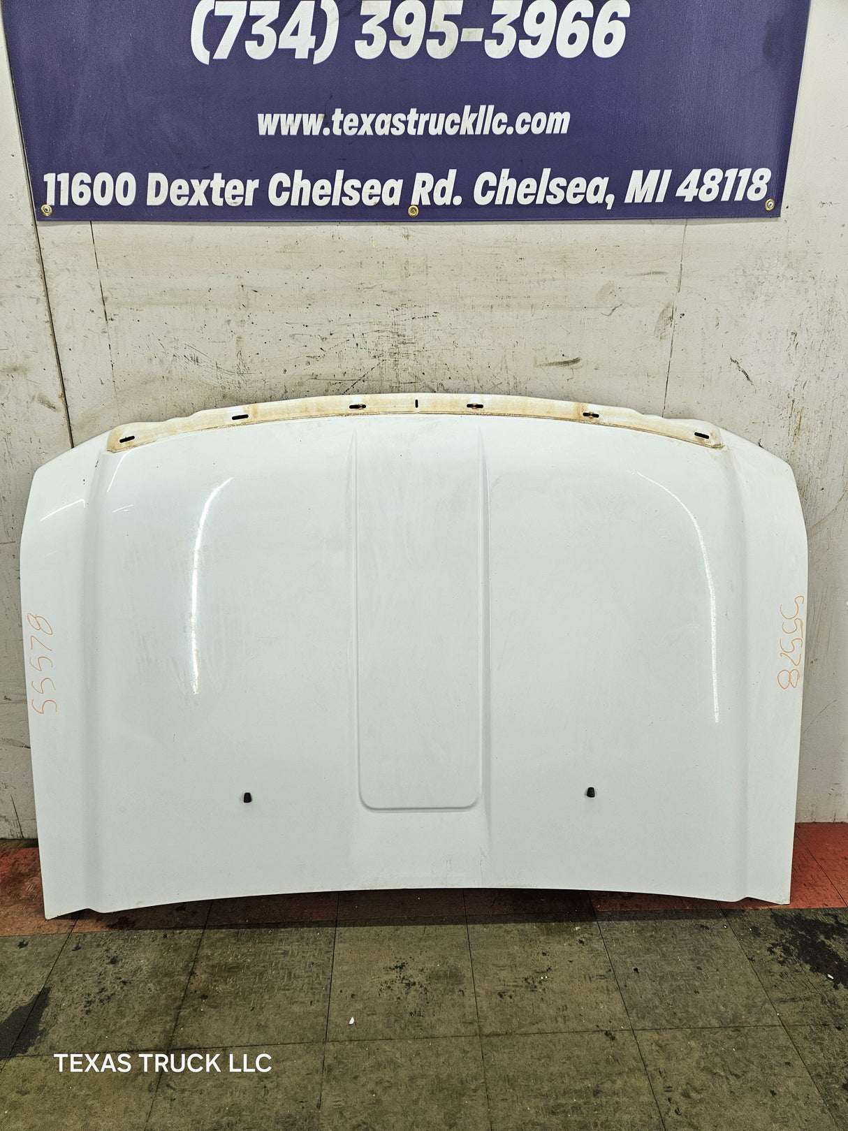 2008-2010 Ford Super Duty F250 F350 F450 F550 Hood - Oxford White