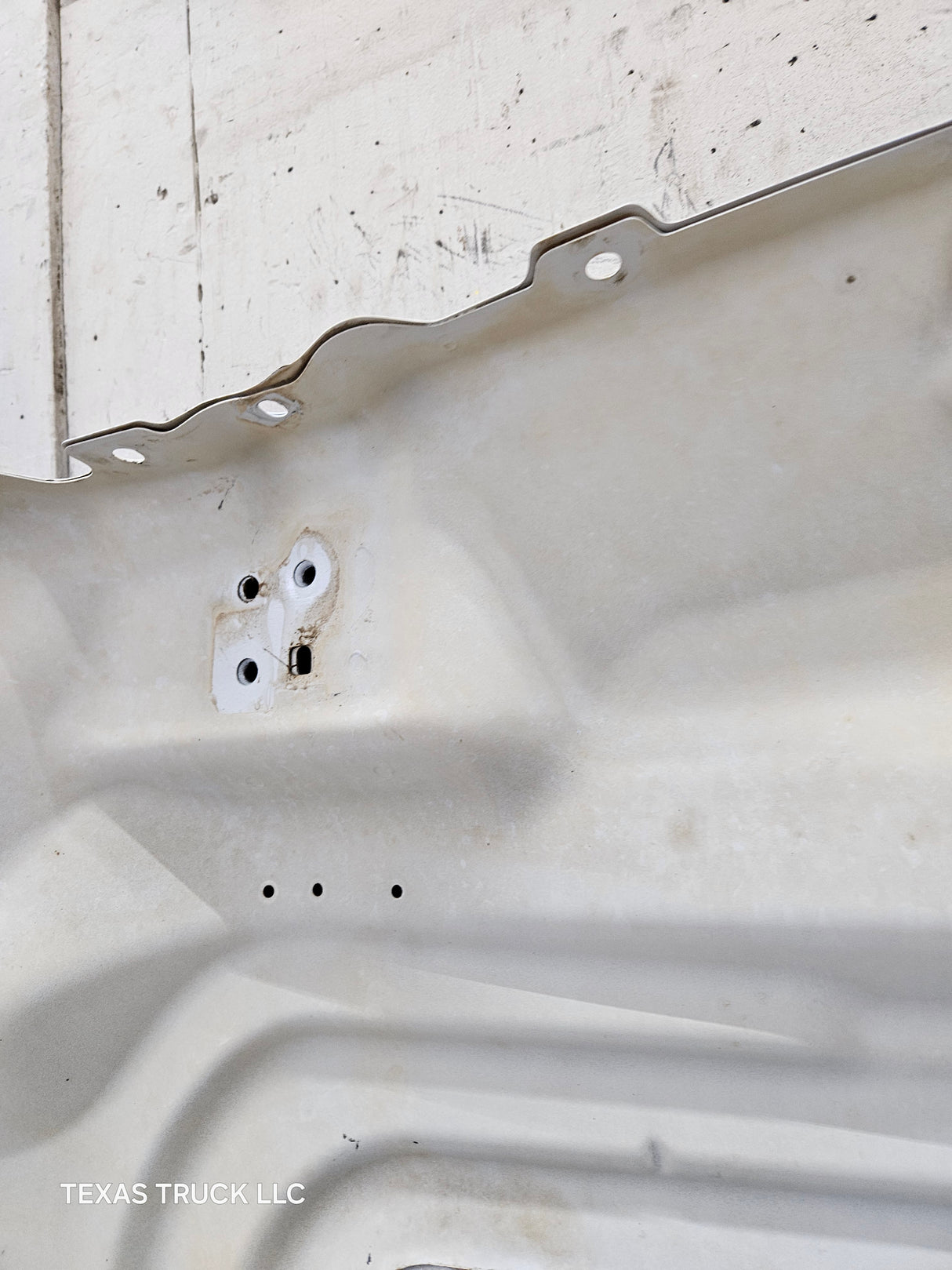 2008-2010 Ford Super Duty F250 F350 F450 F550 Hood - Oxford White