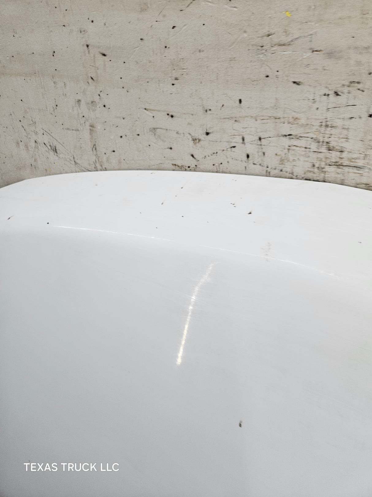 2003-2006 Chevrolet Silverado 1500 2500 'Cateye' Hood OEM - Summit White