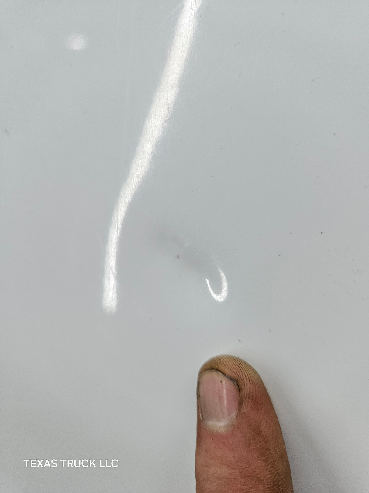 2003-2006 Chevrolet Silverado 1500 2500 'Cateye' Hood OEM - Summit White