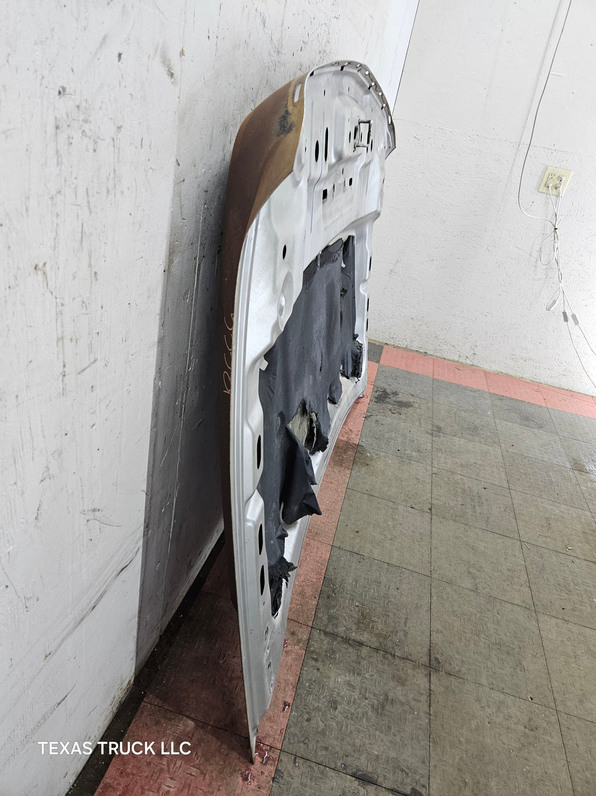 2007-2013 Chevrolet Silverado 2500 HD 3500 HD Hood