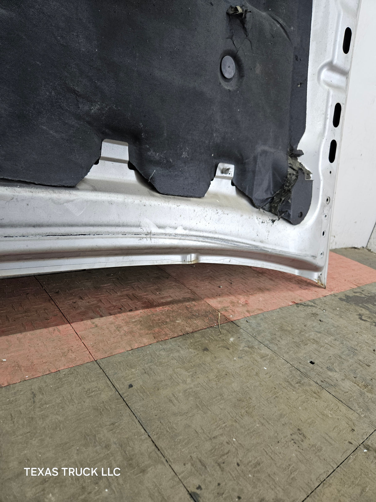 2007-2013 Chevrolet Silverado 2500 HD 3500 HD Hood