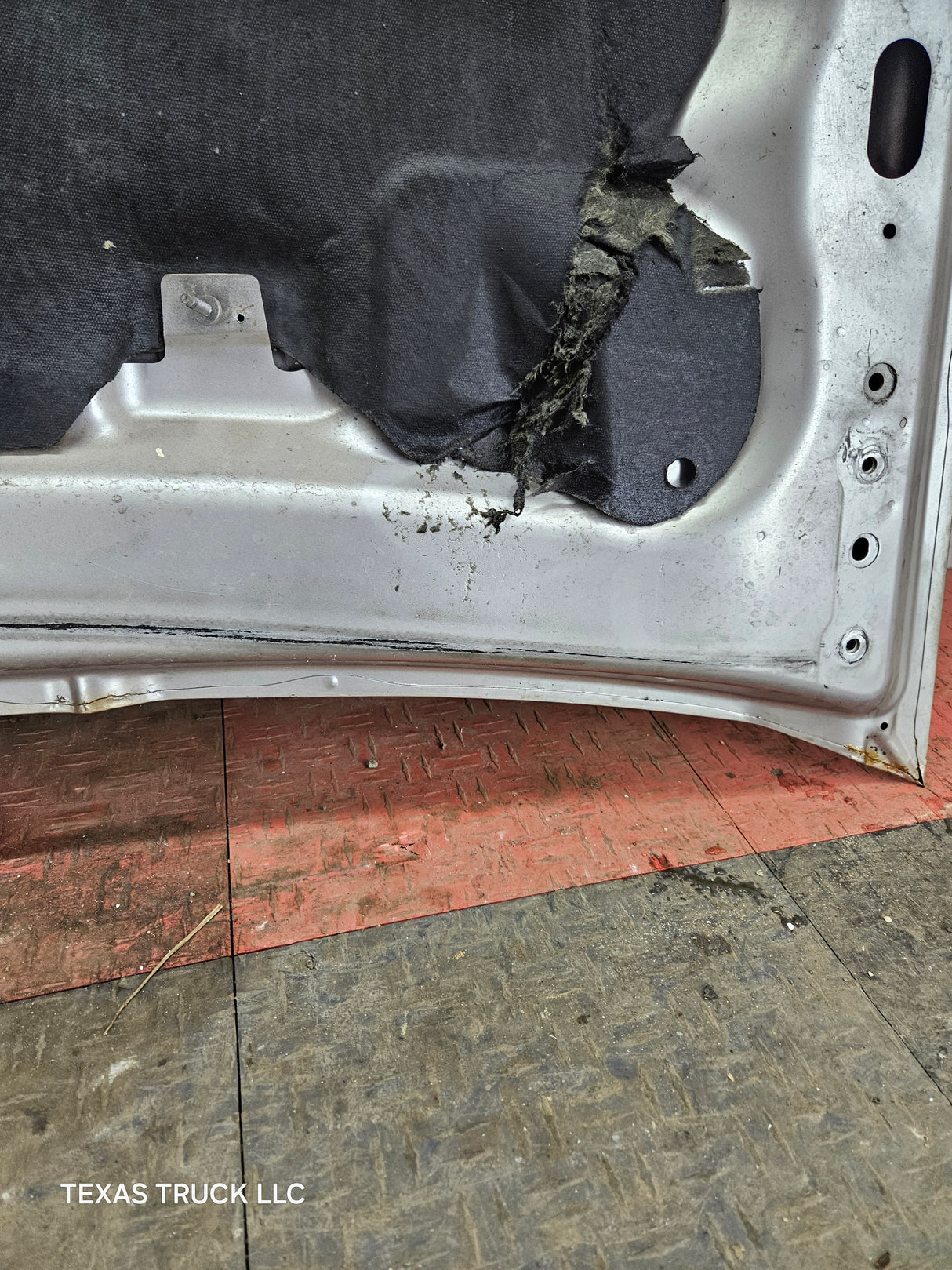 2007-2013 Chevrolet Silverado 2500 HD 3500 HD Hood