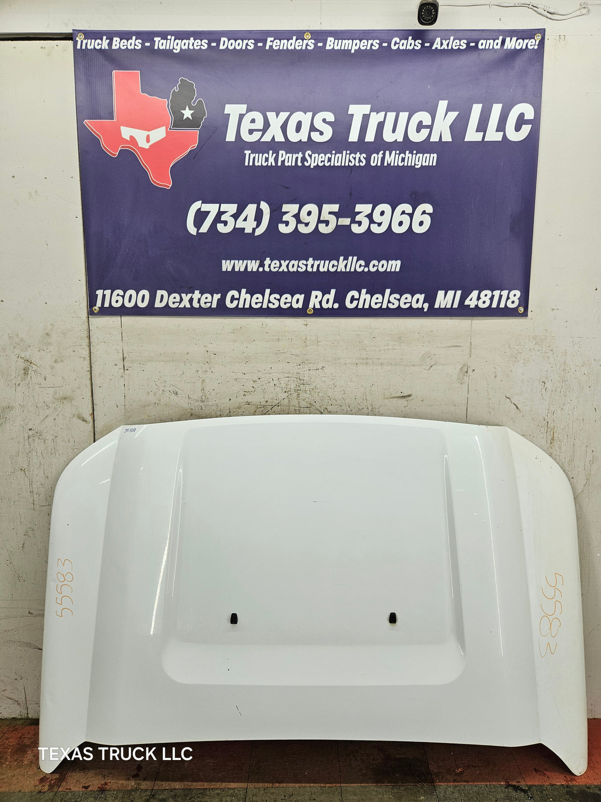 2011-2016 Ford Super Duty Hood F250 F350 F450 F550 - Oxford White