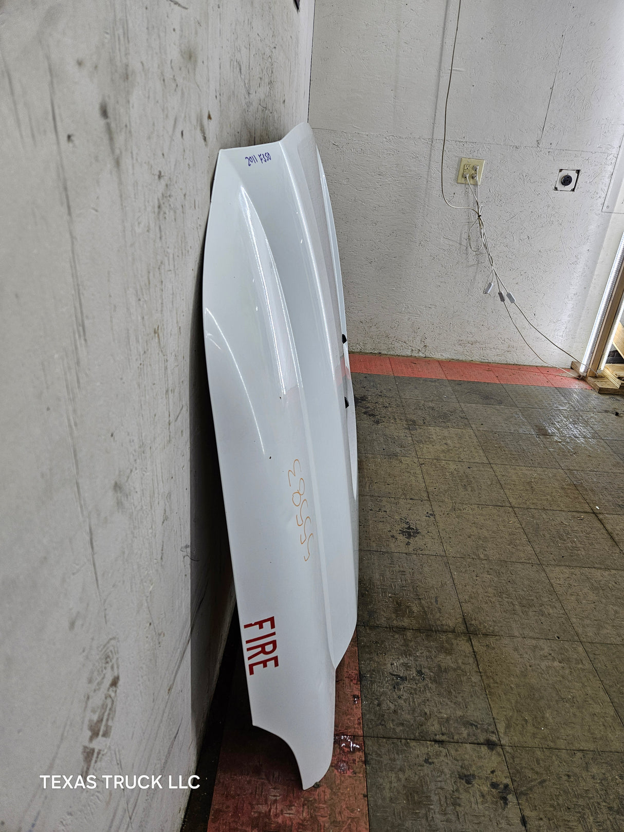 2011-2016 Ford Super Duty Hood F250 F350 F450 F550 - Oxford White