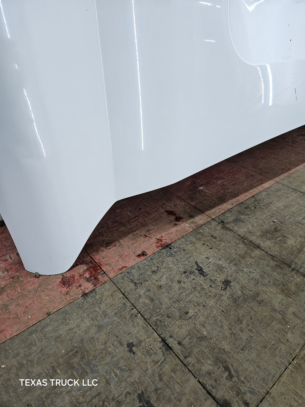 2011-2016 Ford Super Duty Hood F250 F350 F450 F550 - Oxford White