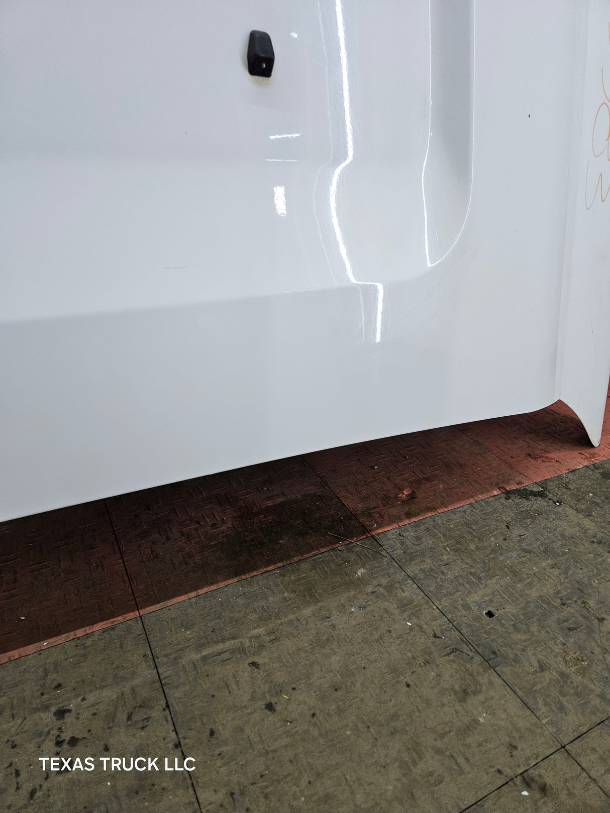 2011-2016 Ford Super Duty Hood F250 F350 F450 F550 - Oxford White