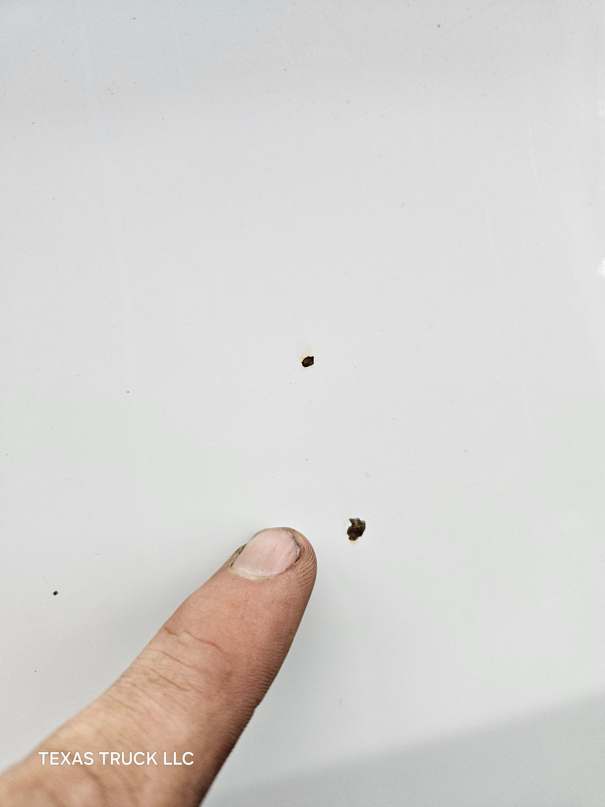 2011-2016 Ford Super Duty Hood F250 F350 F450 F550 - Oxford White