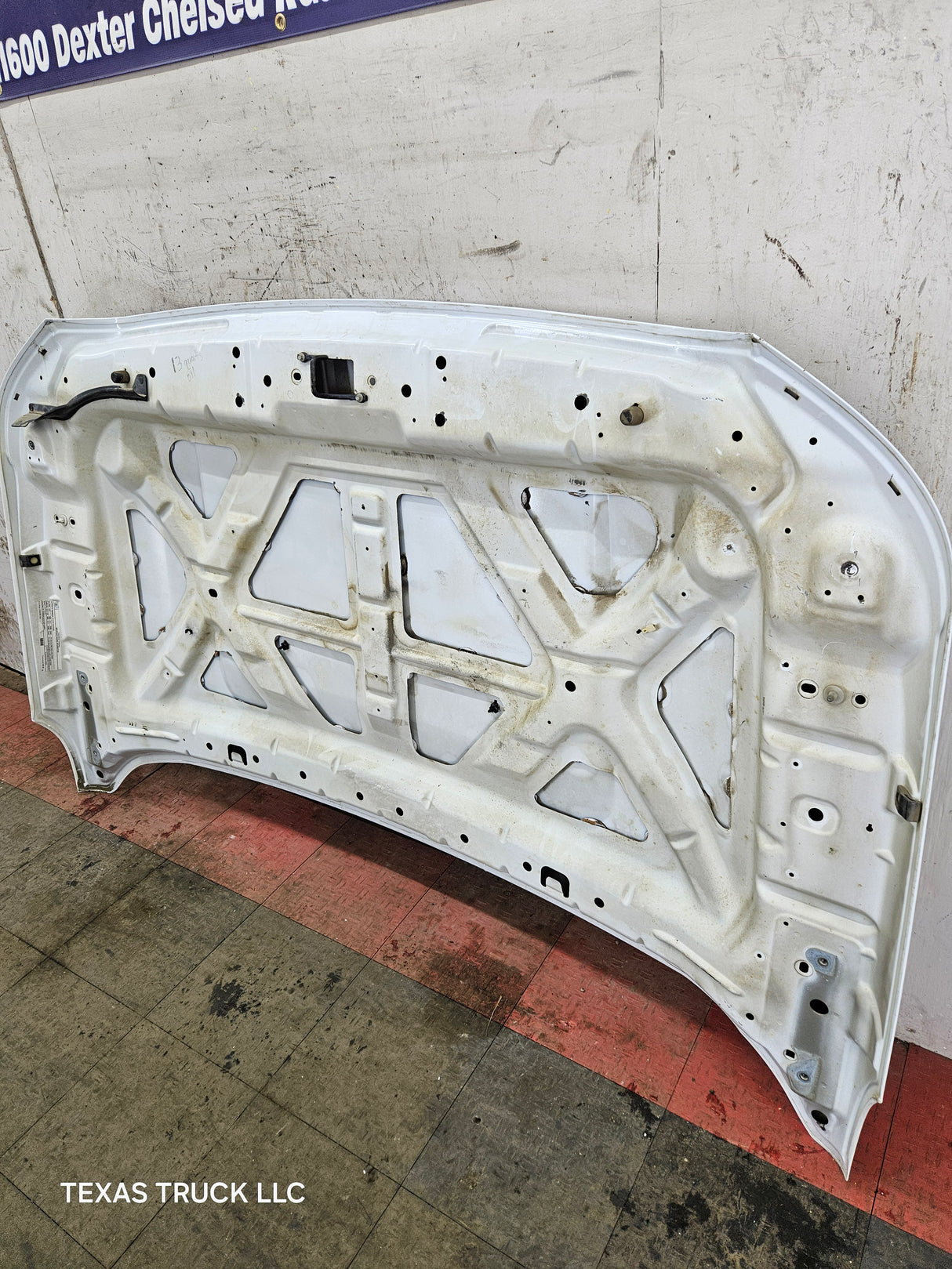 2011-2016 Ford Super Duty Hood F250 F350 F450 F550 - Oxford White