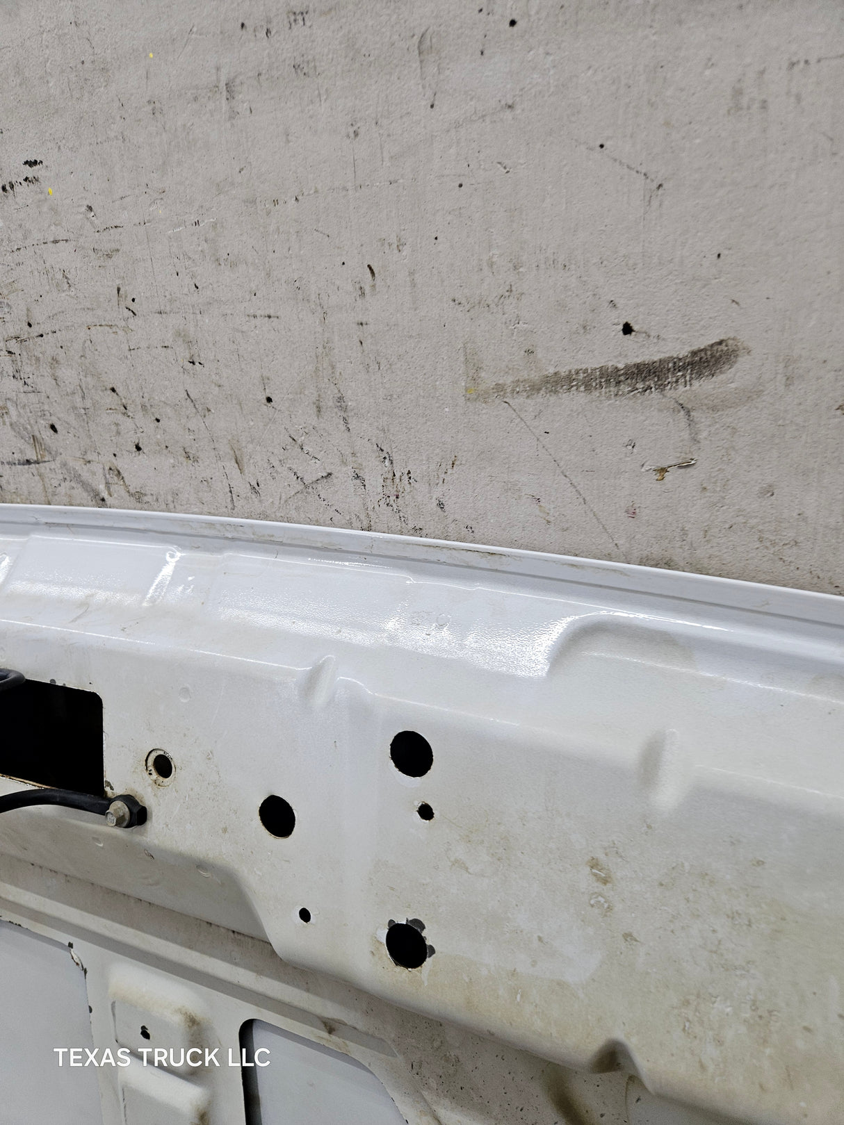 2011-2016 Ford Super Duty Hood F250 F350 F450 F550 - Oxford White