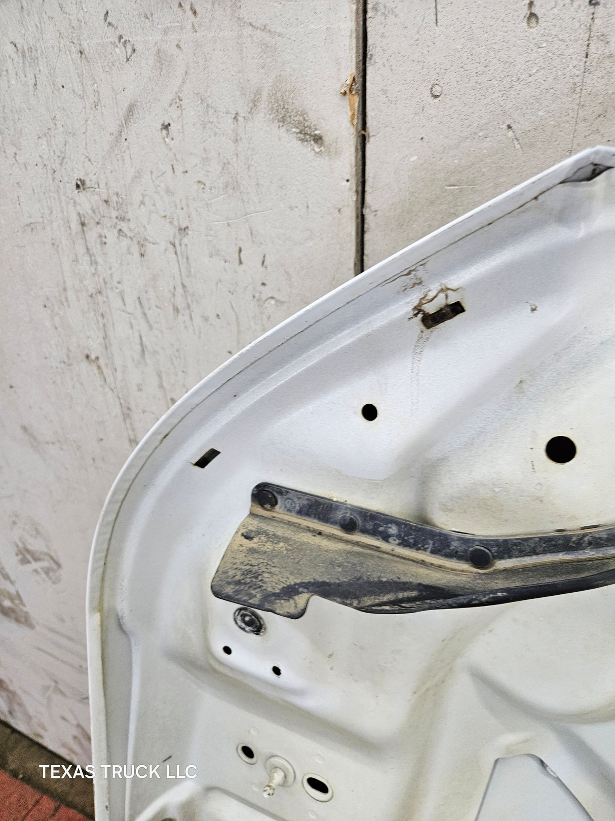 2011-2016 Ford Super Duty Hood F250 F350 F450 F550 - Oxford White