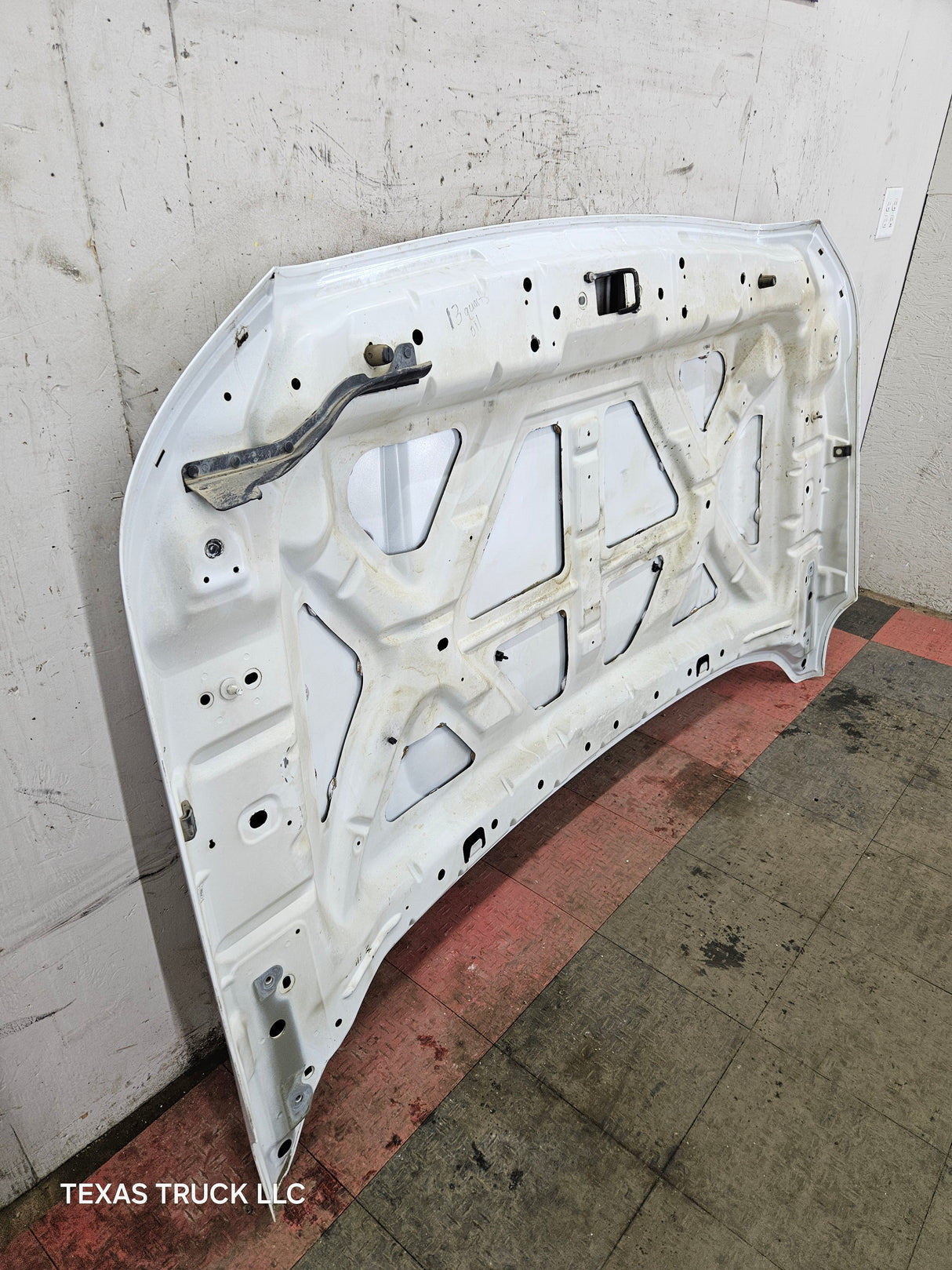 2011-2016 Ford Super Duty Hood F250 F350 F450 F550 - Oxford White