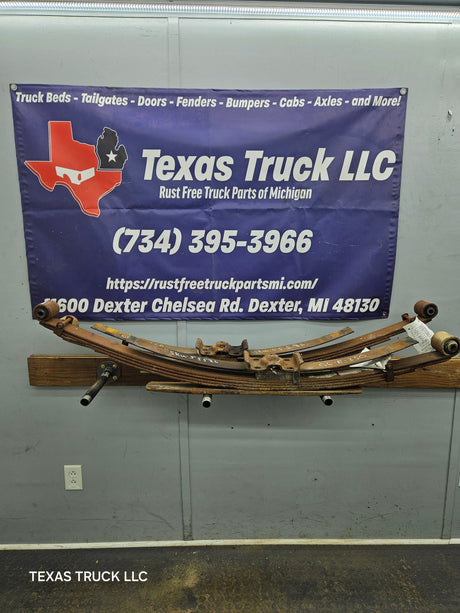 1999-2007 Ford F250 F350 Super Duty Rear Leaf Springs Pair