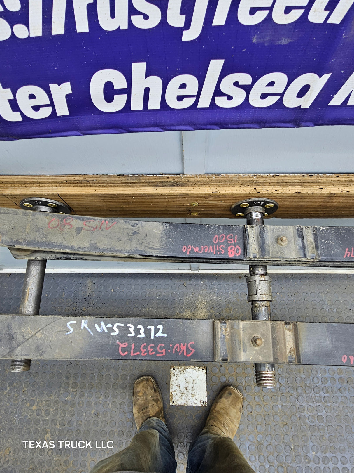 2007-2013 Chevrolet Silverado / GMC Sierra 1500 Rear Leaf Spring - Pair