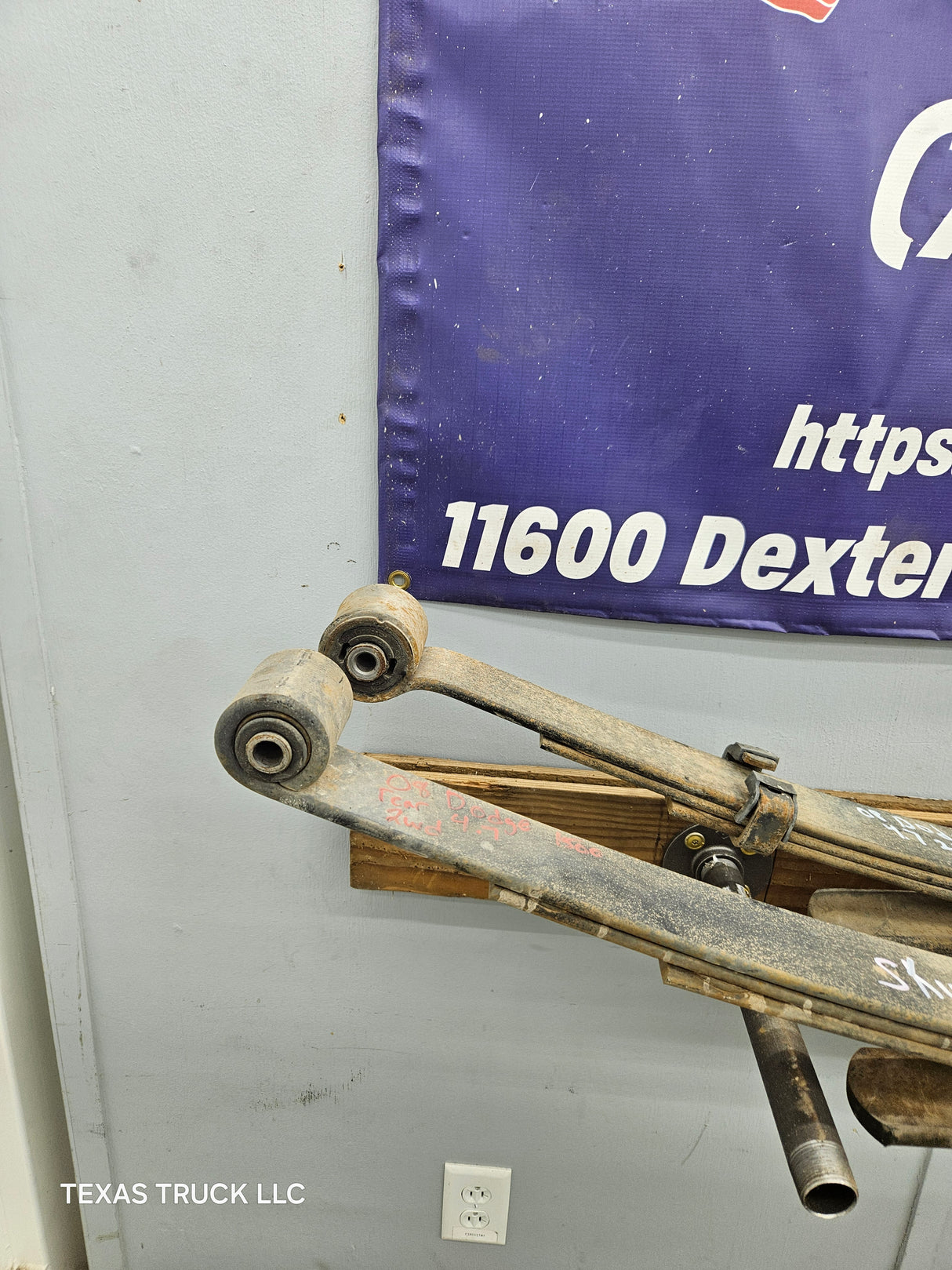 2002-2008 Dodge Ram 1500 Rear Leaf Spring Pair 52113141AD 52113141AE - Pair