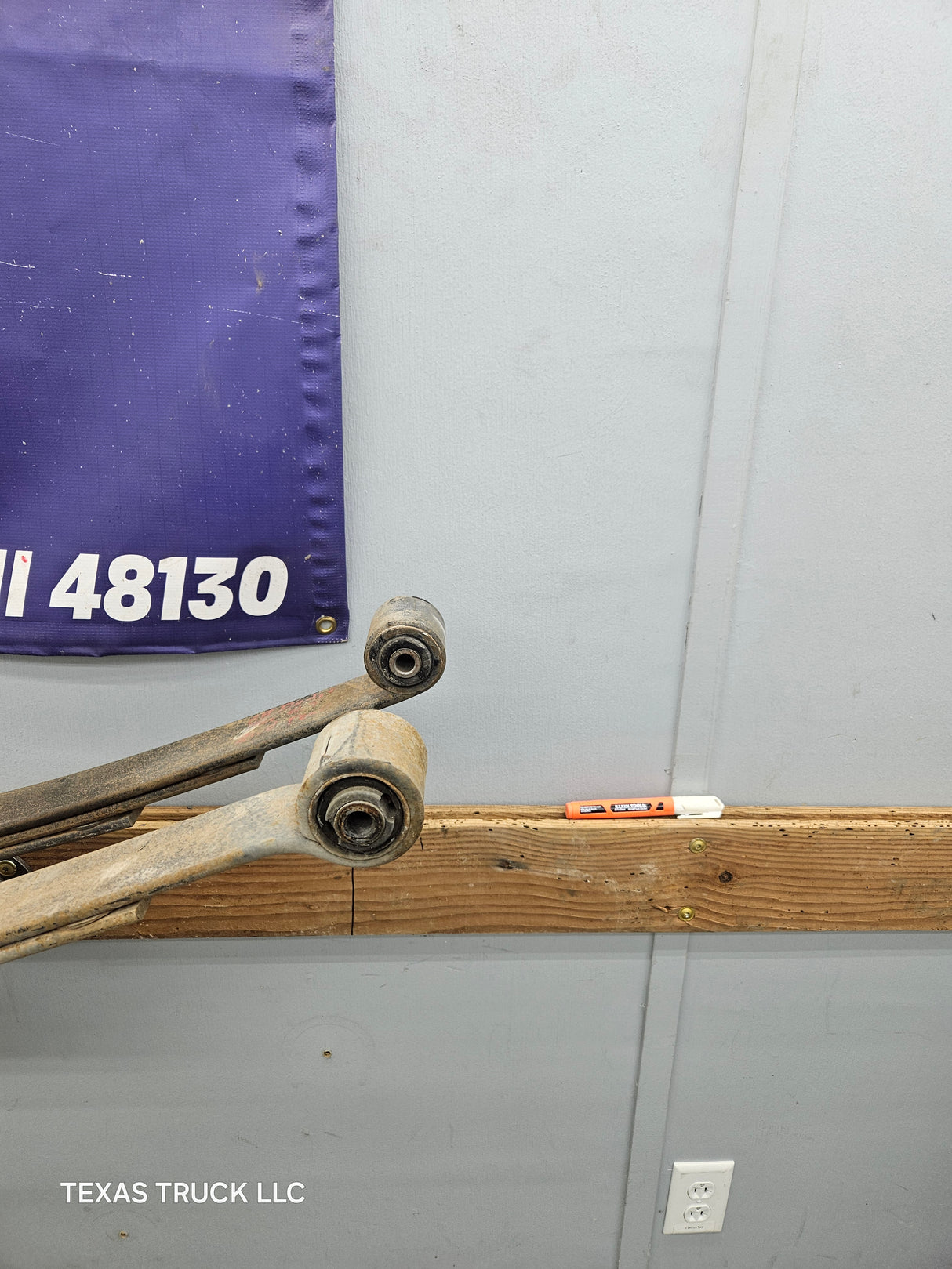 2002-2008 Dodge Ram 1500 Rear Leaf Spring Pair 52113141AD 52113141AE - Pair