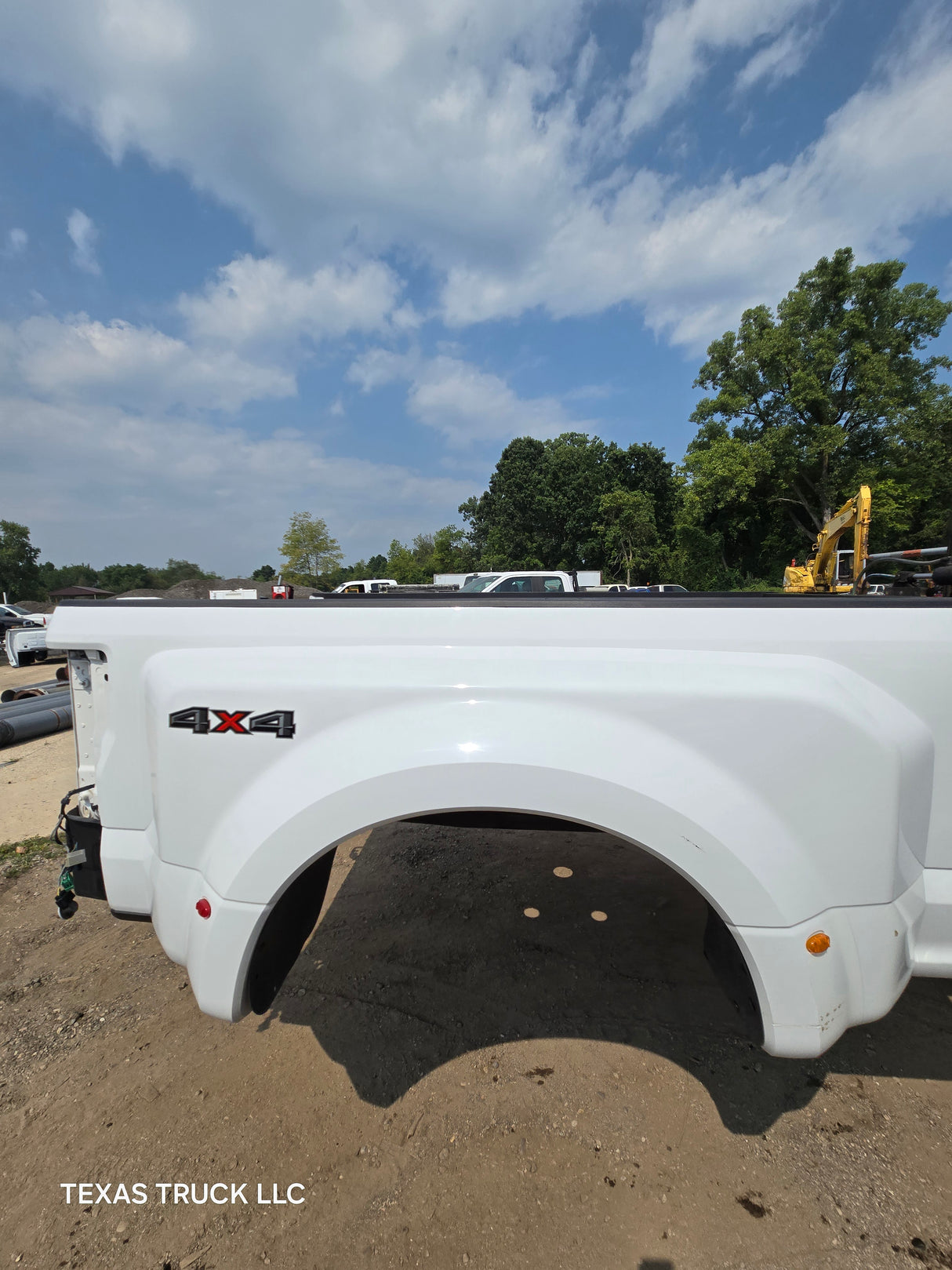 2017-2022 Ford Super Duty F350 F450 F550 8' Dually Bed - Oxford White