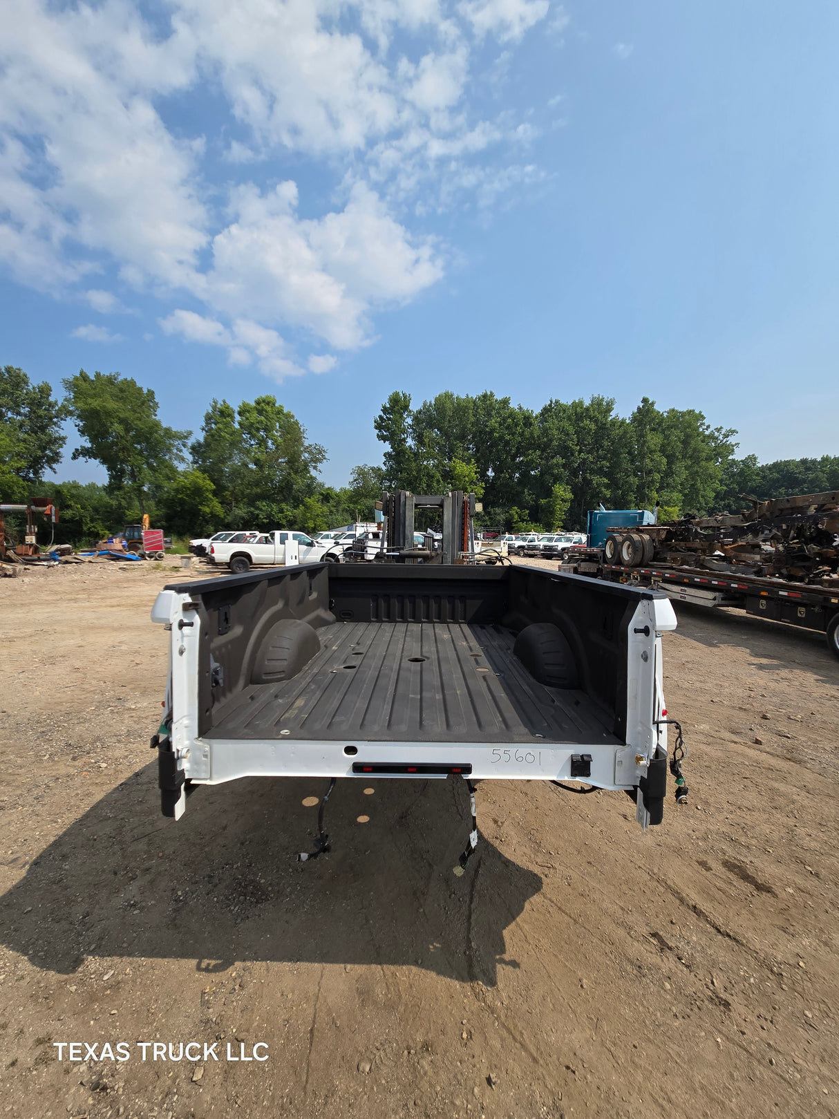 2017-2022 Ford Super Duty F350 F450 F550 8' Dually Bed - Oxford White