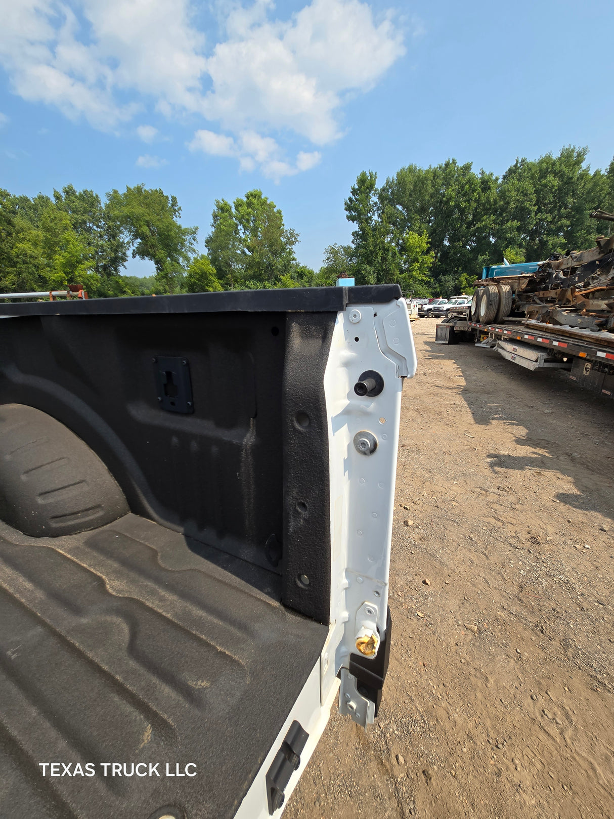 2017-2022 Ford Super Duty F350 F450 F550 8' Dually Bed - Oxford White