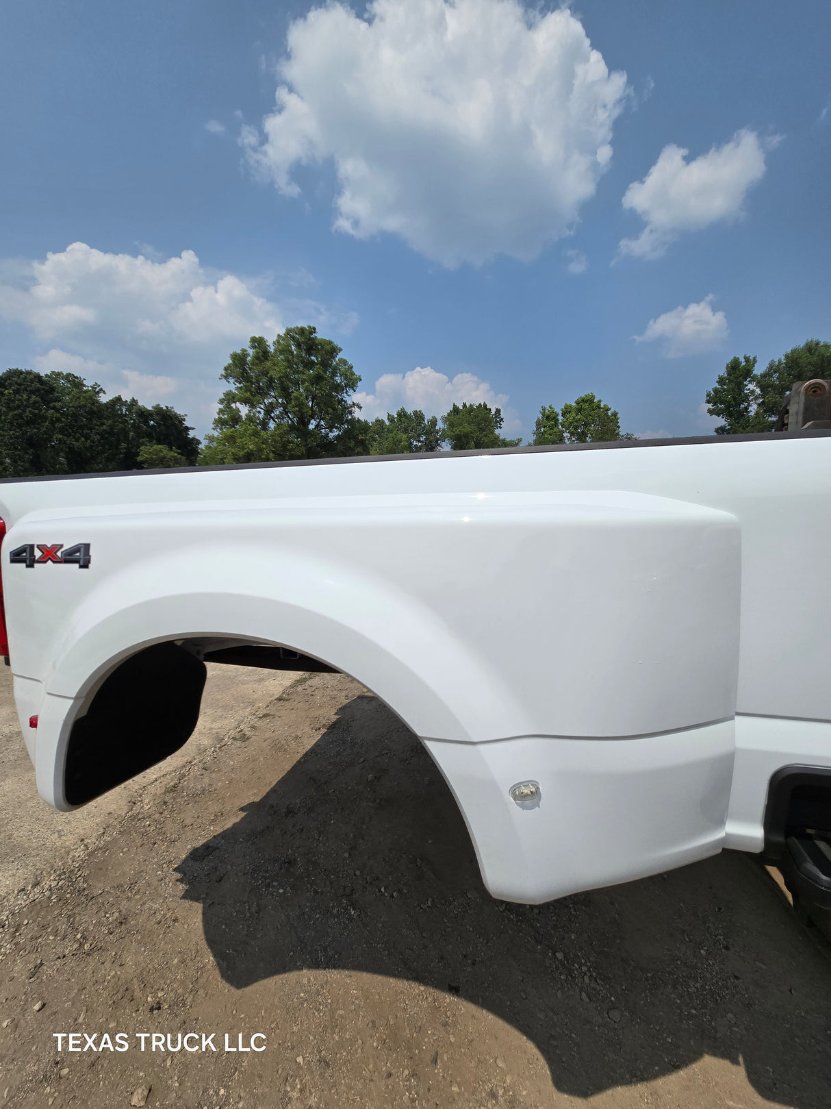 2023-2025 Ford Super Duty F350 F450 F550 8' Dually Truck Bed - Oxford White
